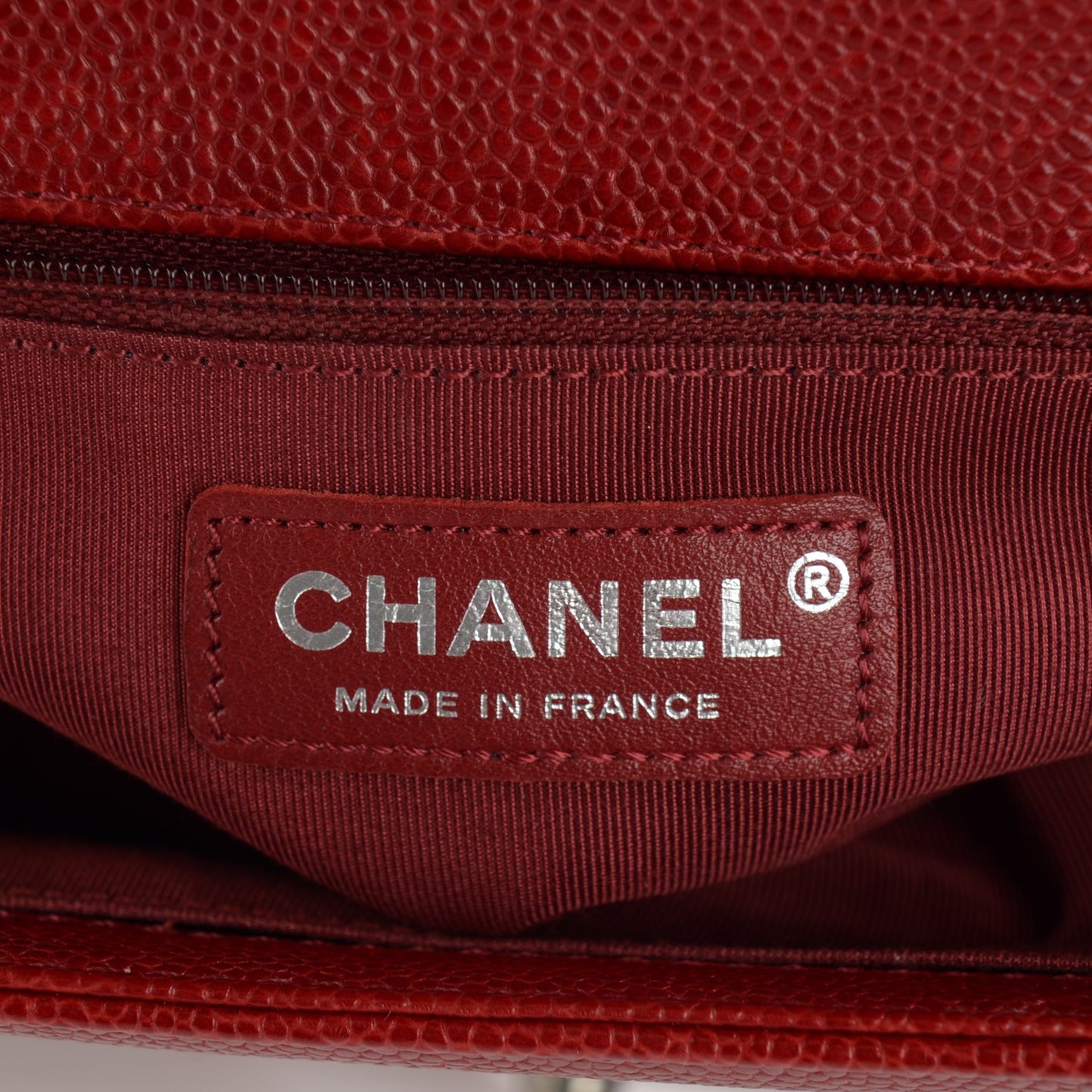 Caviar Quilted New Medium Boy Flap Dark Red