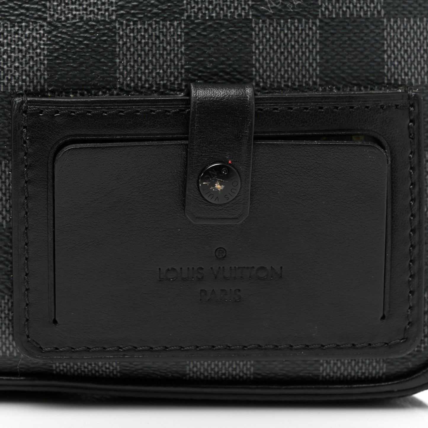 Damier Graphite Alpha Messenger Bag