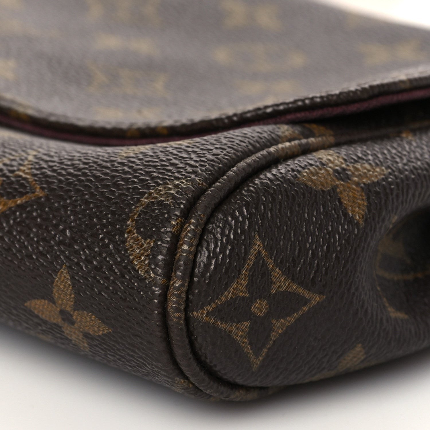 Louis Vuitton Monogram Favorite MM 10 of 10