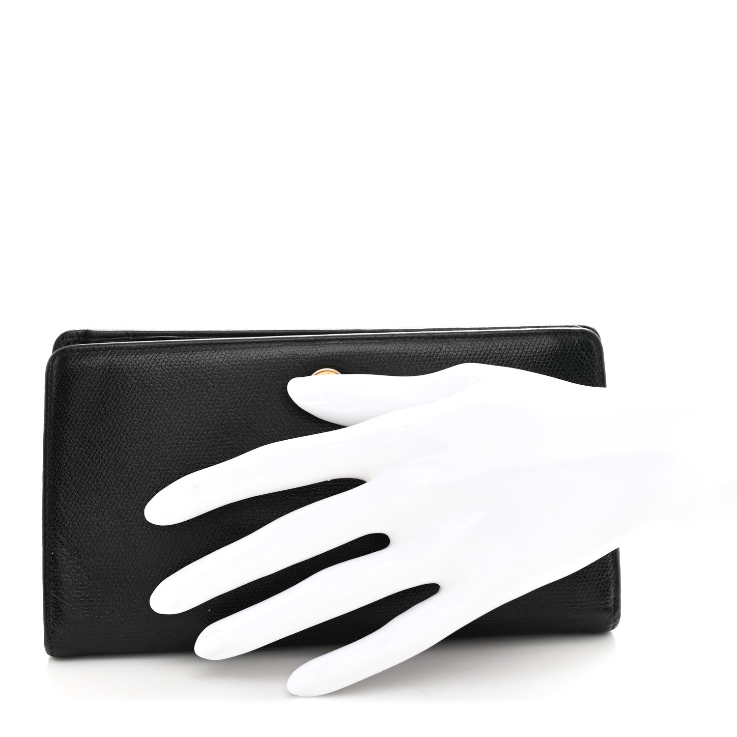 Chanel Grained Calfskin CC Button Yen Wallet Black 2 of 8