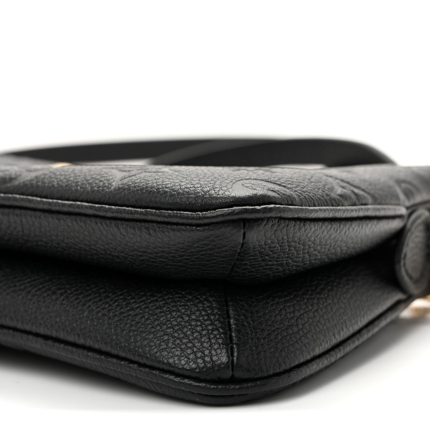 Empreinte Monogram Liv Pochette Black