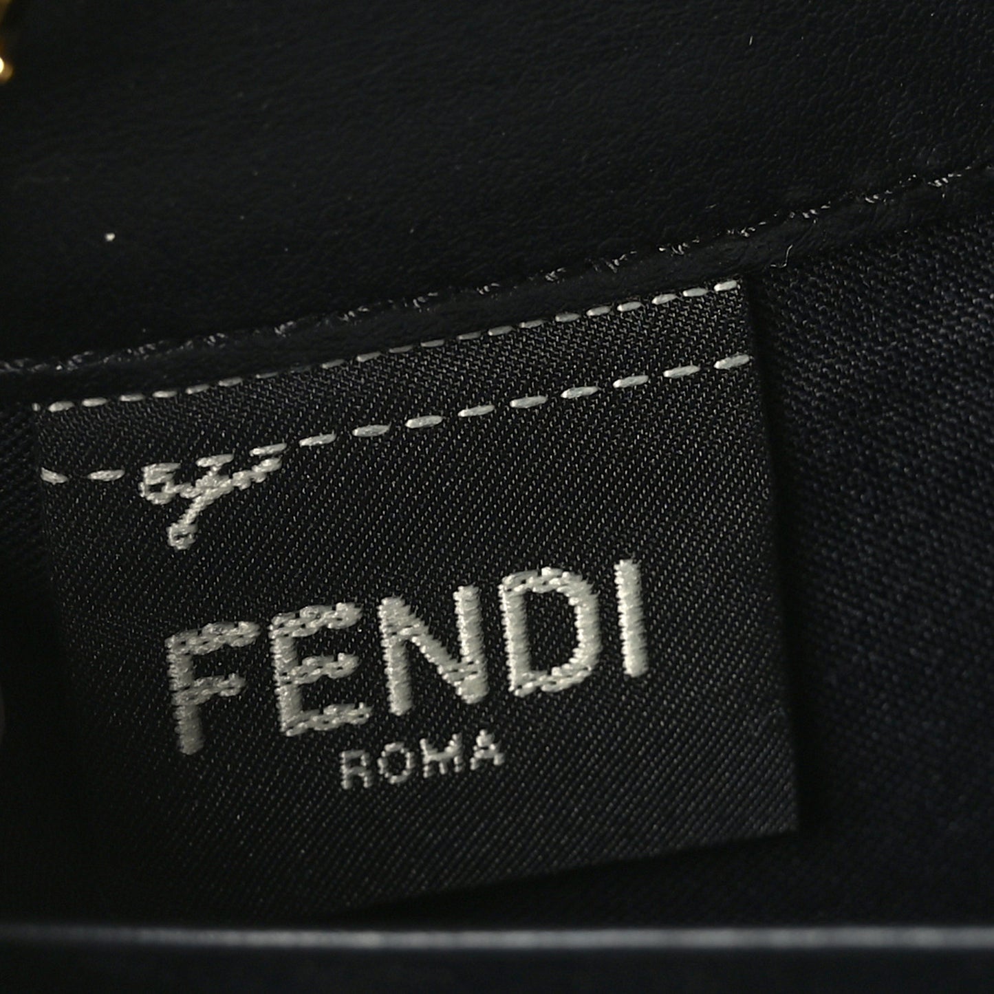 Vitello Cruise F is Fendi Continental Envelope Wallet On Chain Black