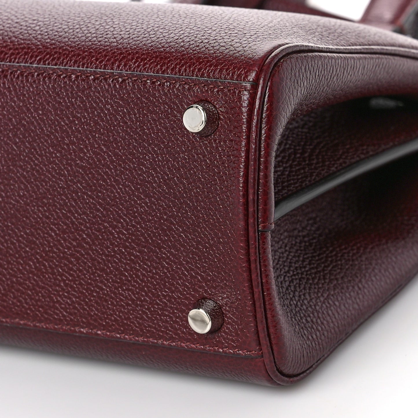 Grainy Calfskin Small Zumi Top Handle Bag Vintage Bordeaux