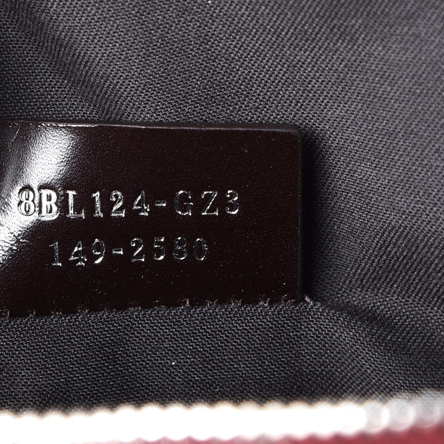 Vitello Dolce Marmol Medium By The Way Boston Bag Ciliegia