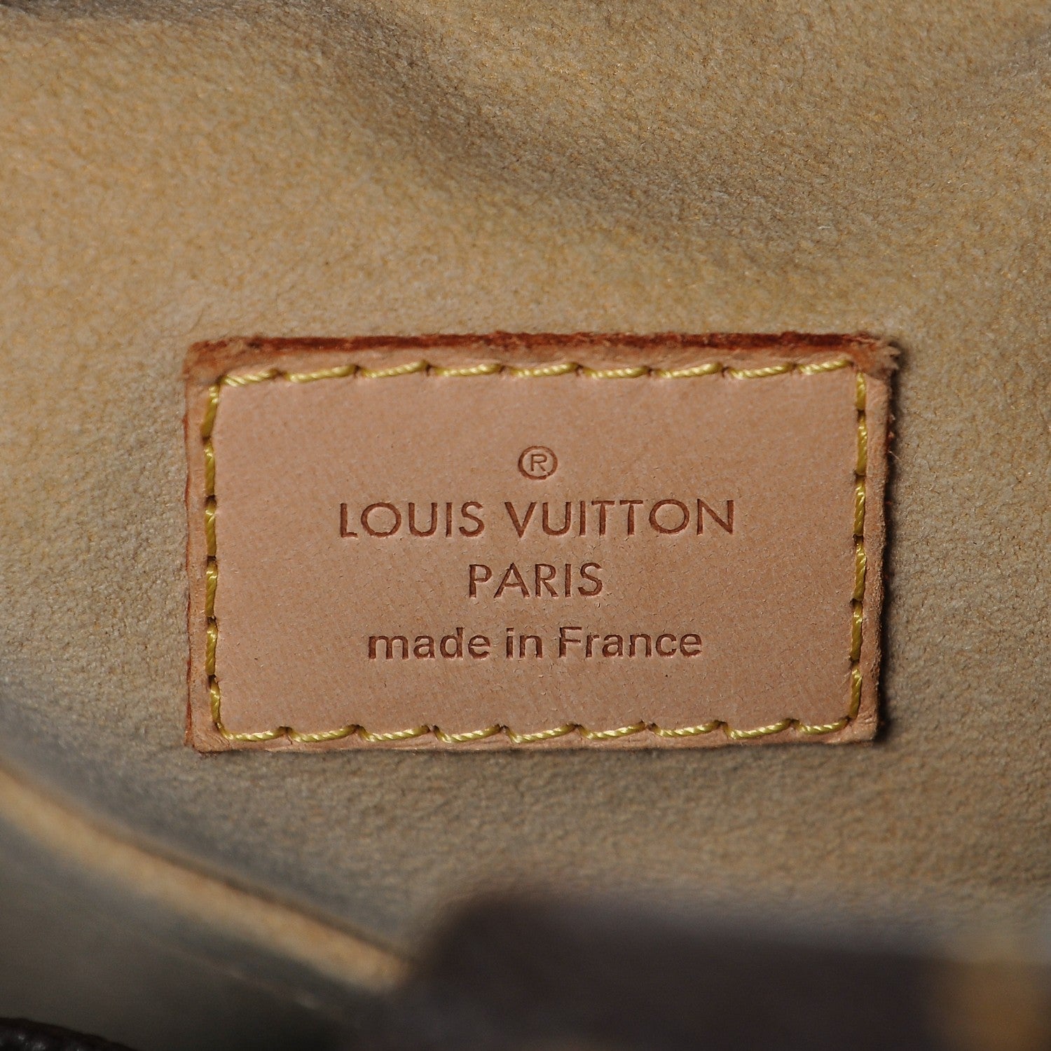 Louis Vuitton Monogram Artsy MM 6 of 6