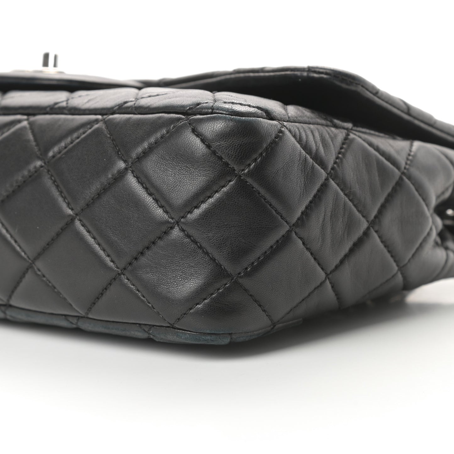 Lambskin Quilted Jumbo Single Flap Black