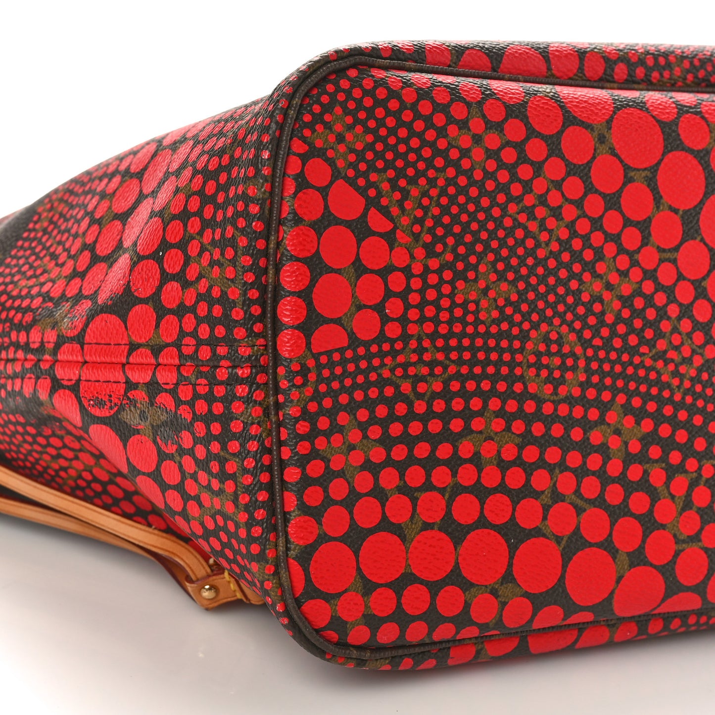 Monogram Kusama Waves Neverfull MM Red