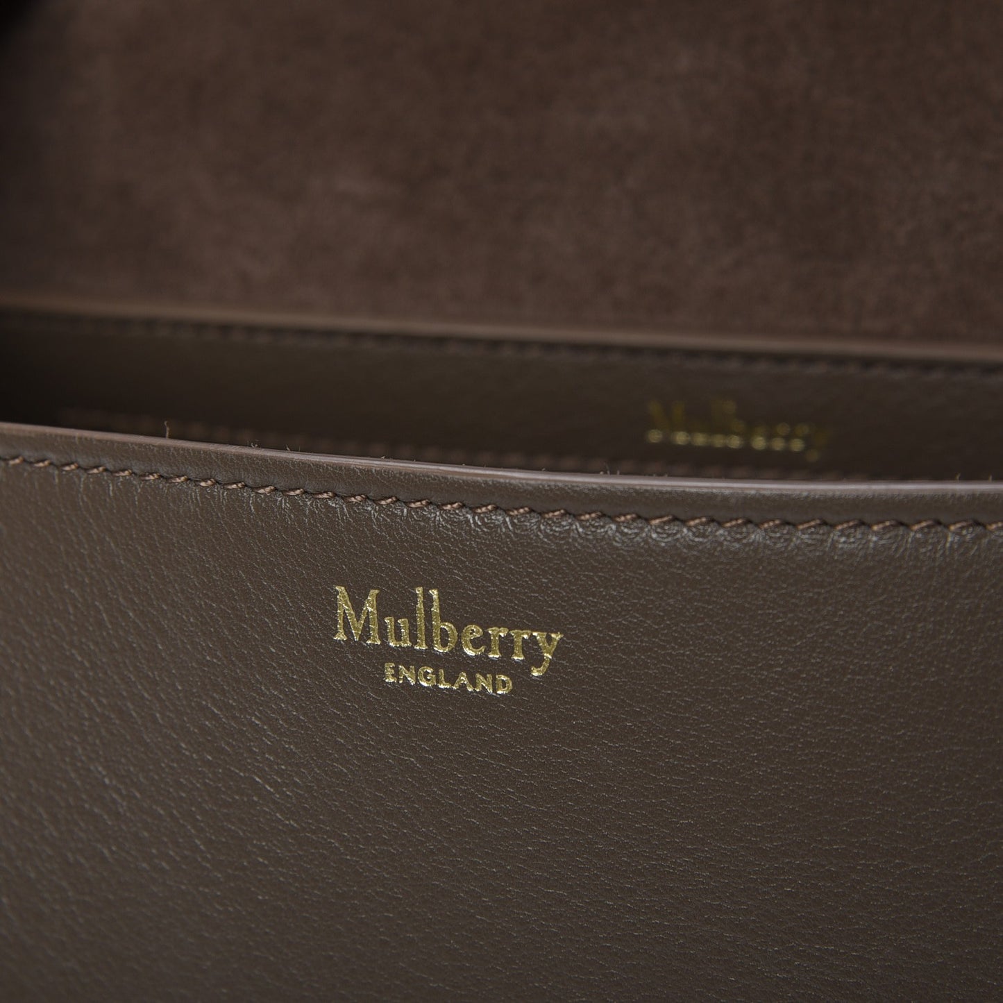 Smooth Calfskin Cheyne Clay