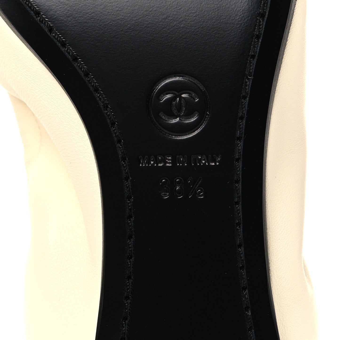 Lambskin CC Turnlock Ballerina Flats 38.5 Ivory Black