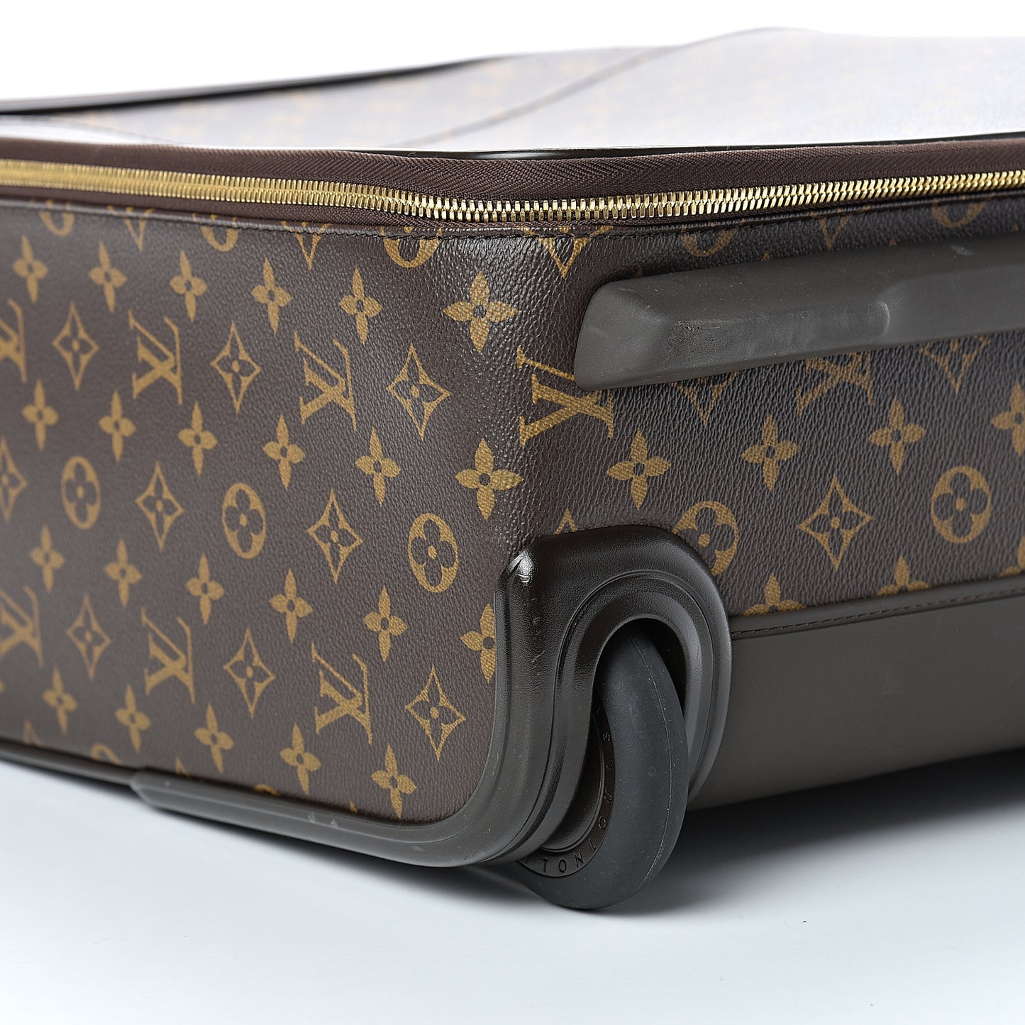Monogram Pegase 45