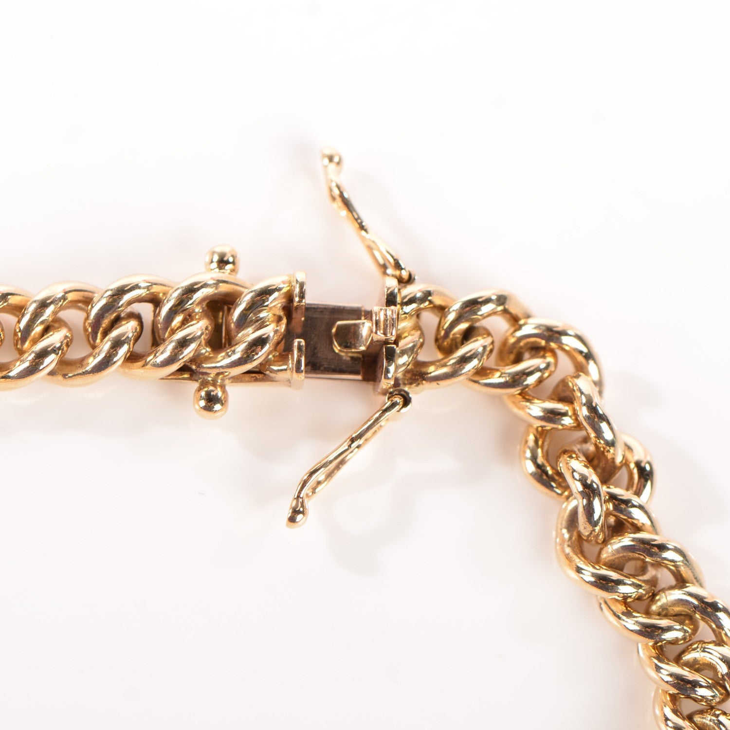 Chopard 18K Yellow Gold Happy Diamonds Icons Heart Bracelet 4 of 7