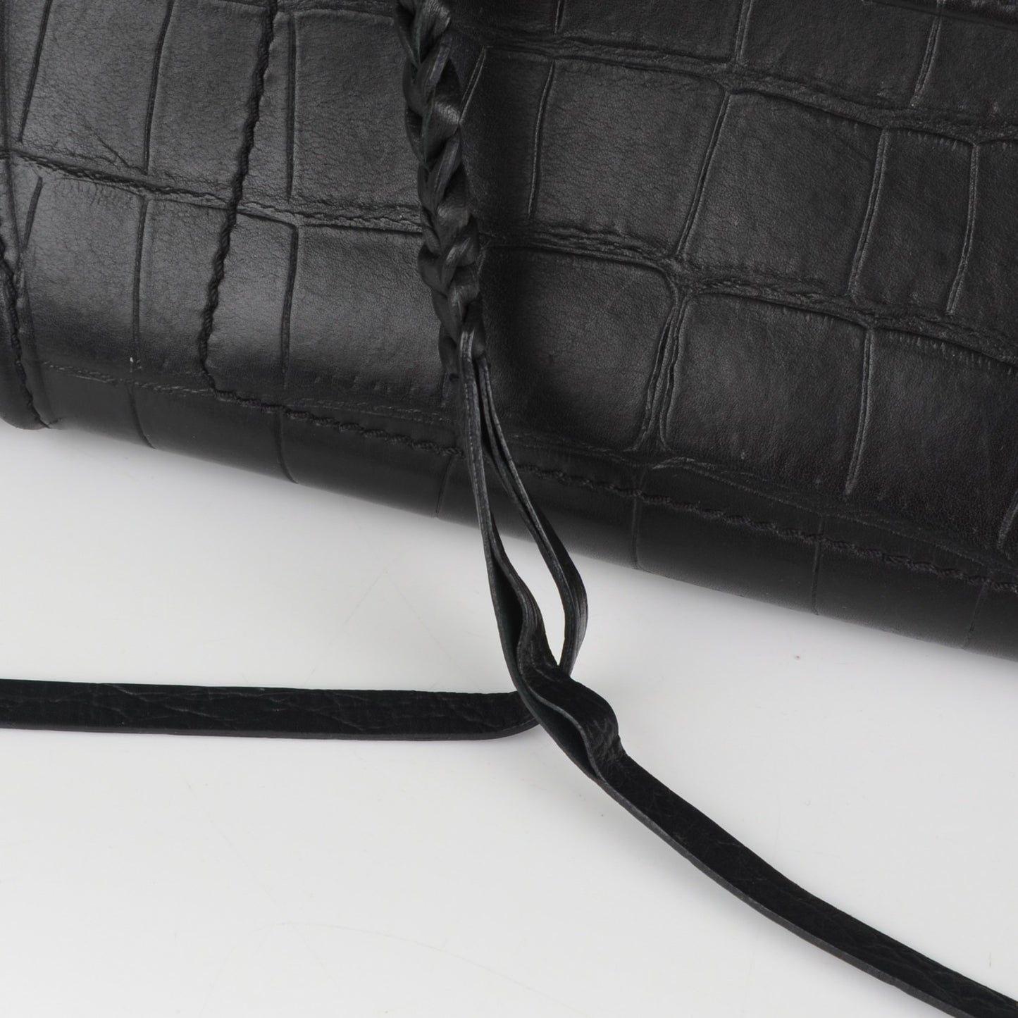 Crocodile Embossed Calfskin Medium Phantom Luggage Black