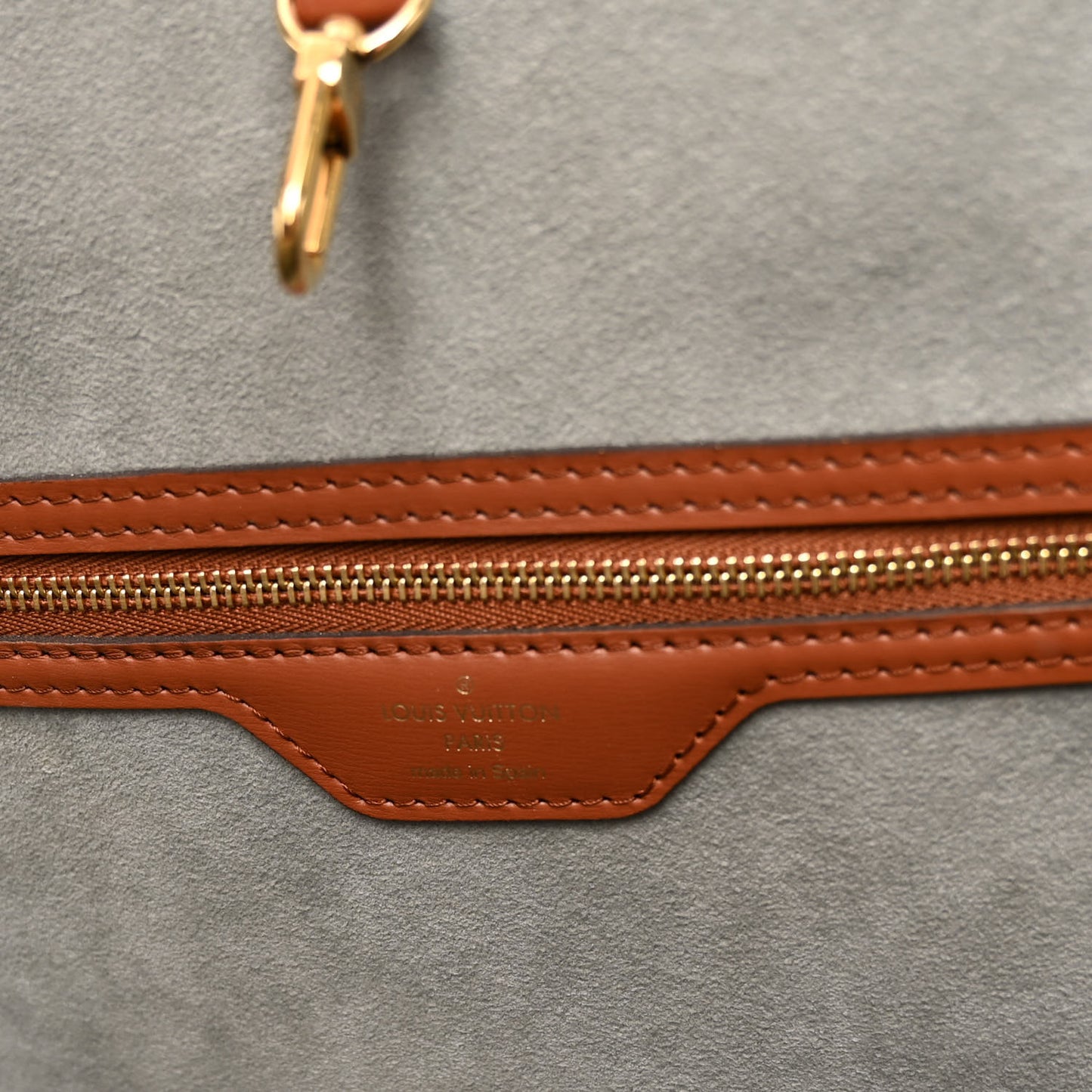 LOUIS VUITTON Metallic Monogram LV Garden Neverfull MM Silver