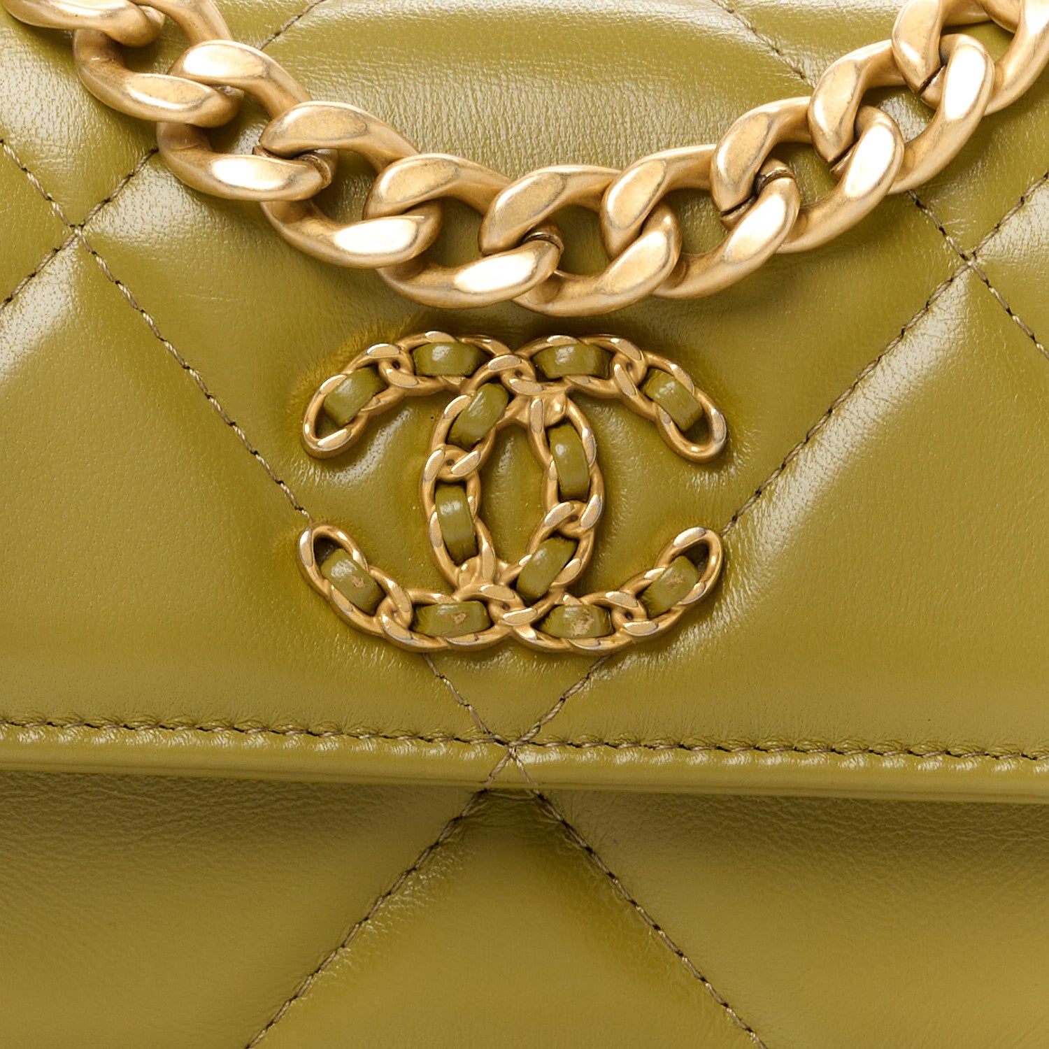 Chanel Lambskin Quilted Chanel 19 Flap Phone Holder With Chain Green 9 of 12
