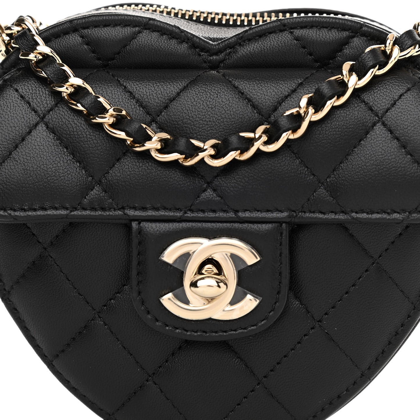 Lambskin Quilted CC In Love Heart Clutch With Chain Black