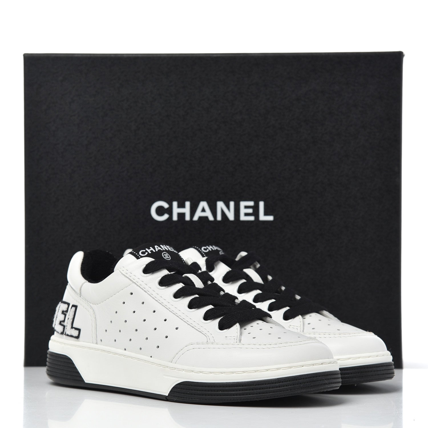Chanel Calfskin Womens Logo Sneakers 35 Black White 18 of 18