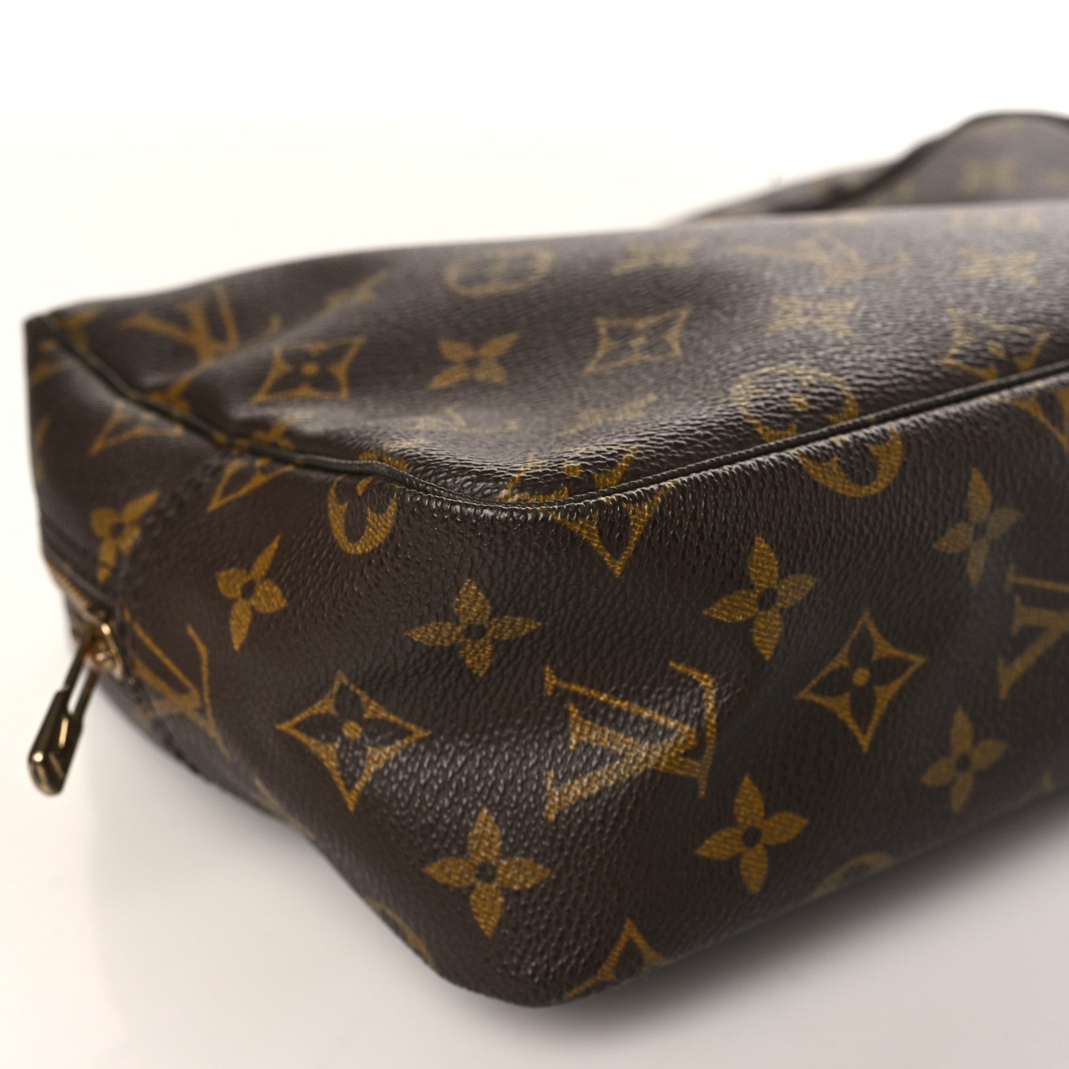 Louis Vuitton Monogram Trousse Toilette 28 7 of 8