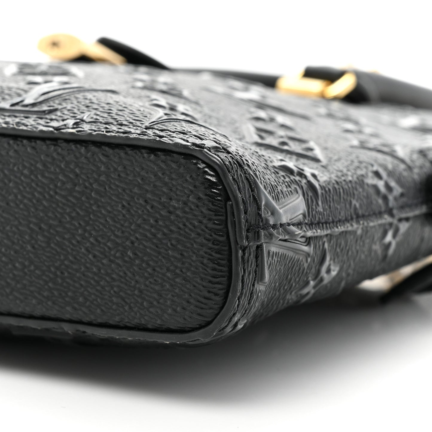 Moon Alma Black