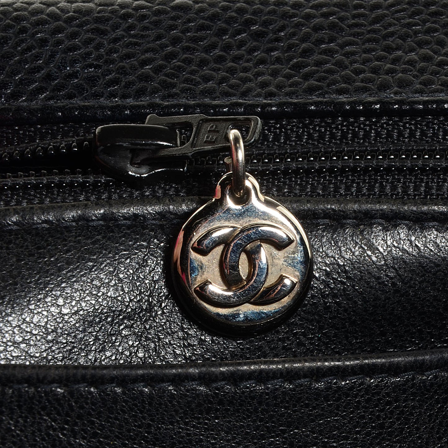 Caviar Jumbo Single Flap Black