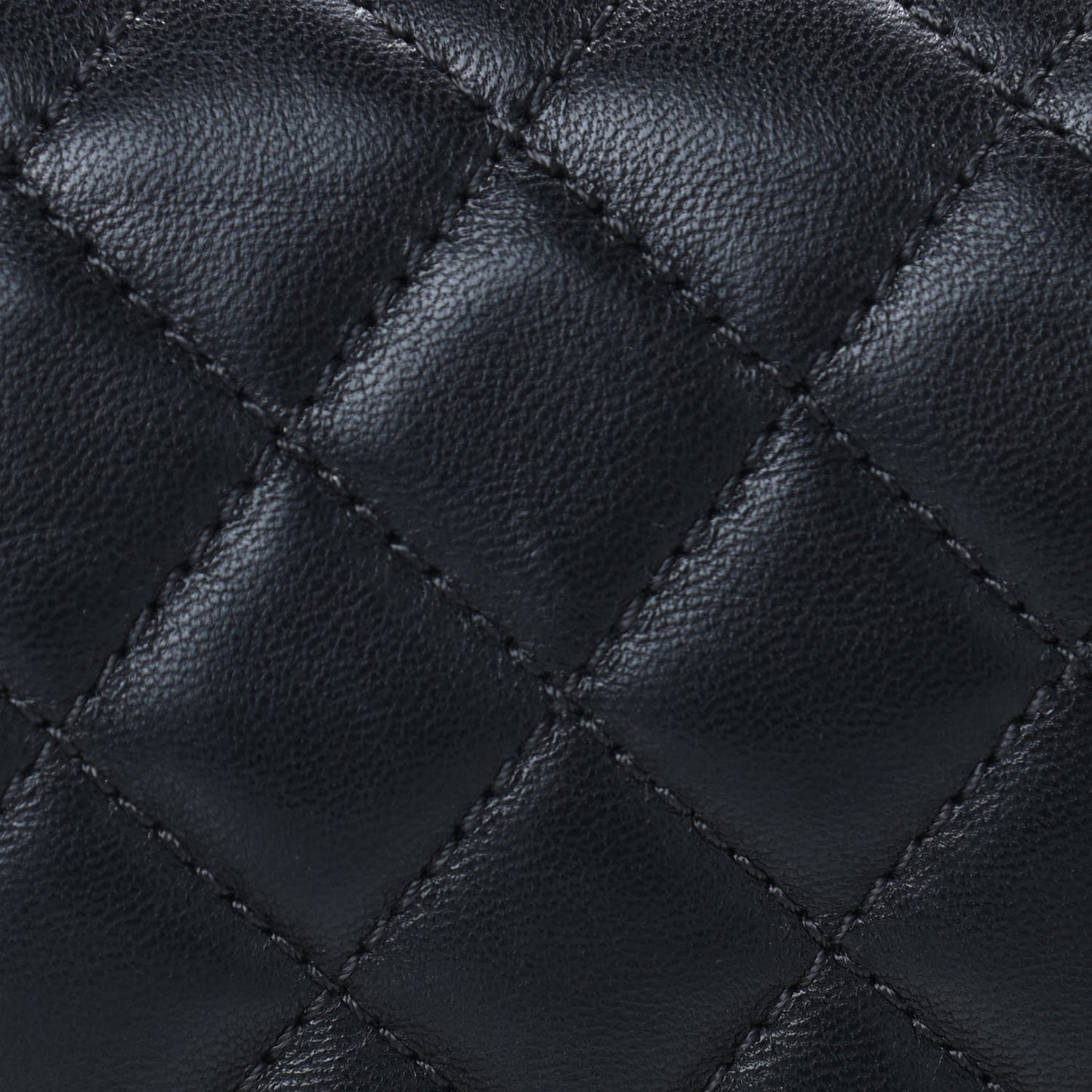 Lambskin Quilted Medium Boy Flap Black