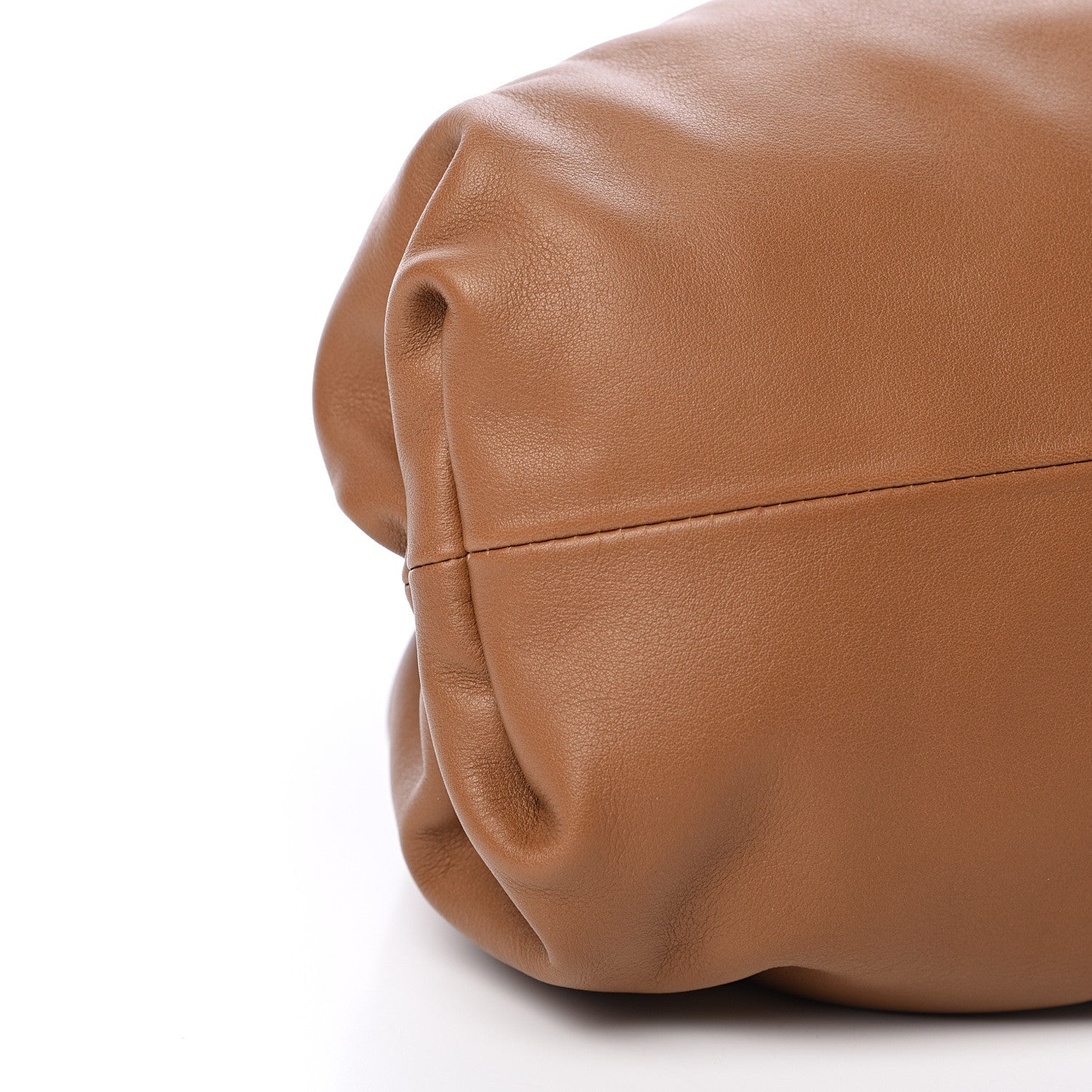 Bottega Veneta Smooth Butter Calf The Pouch Oversized Clutch Cammello 7 of 8