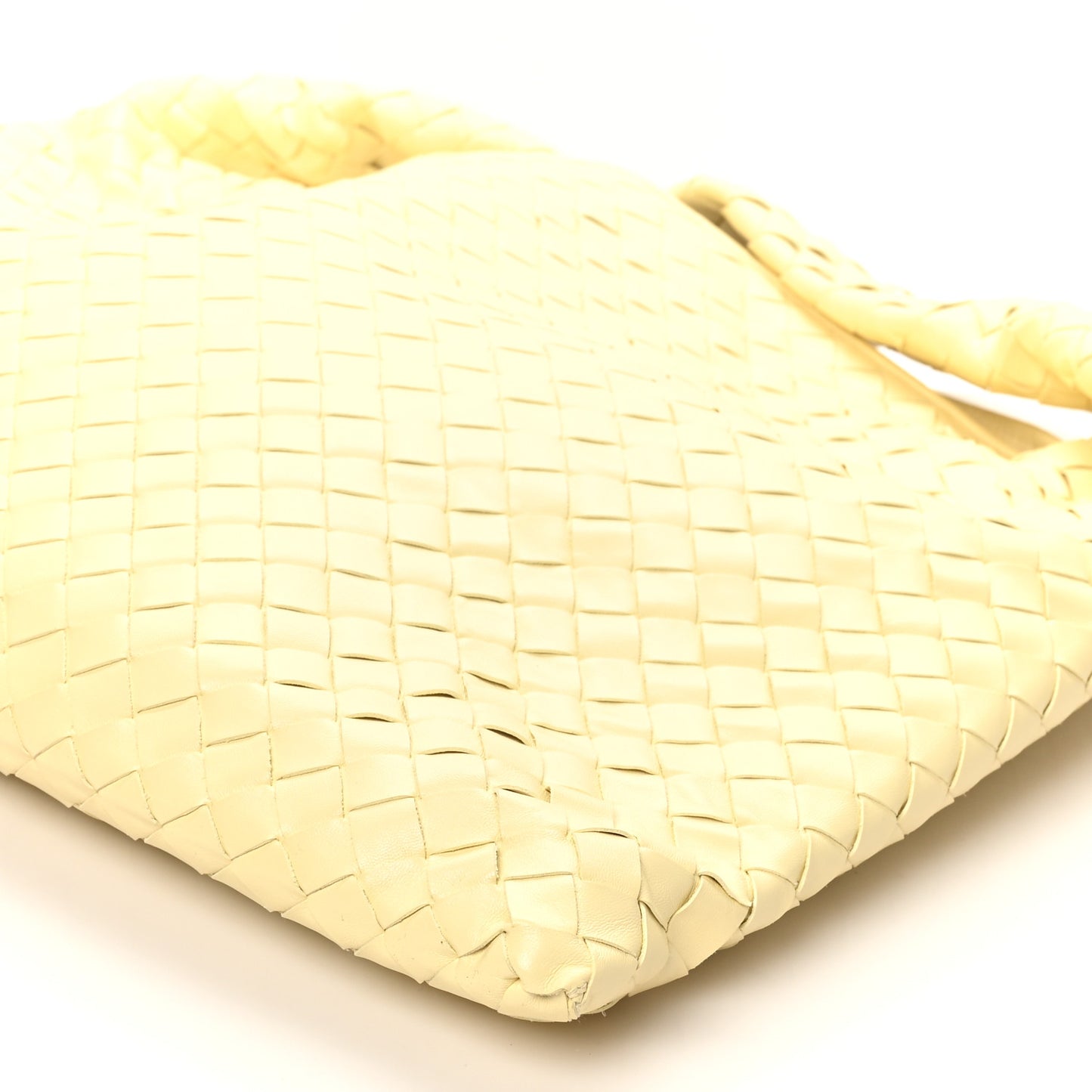 Calfskin Intrecciato Large Hop Camomile