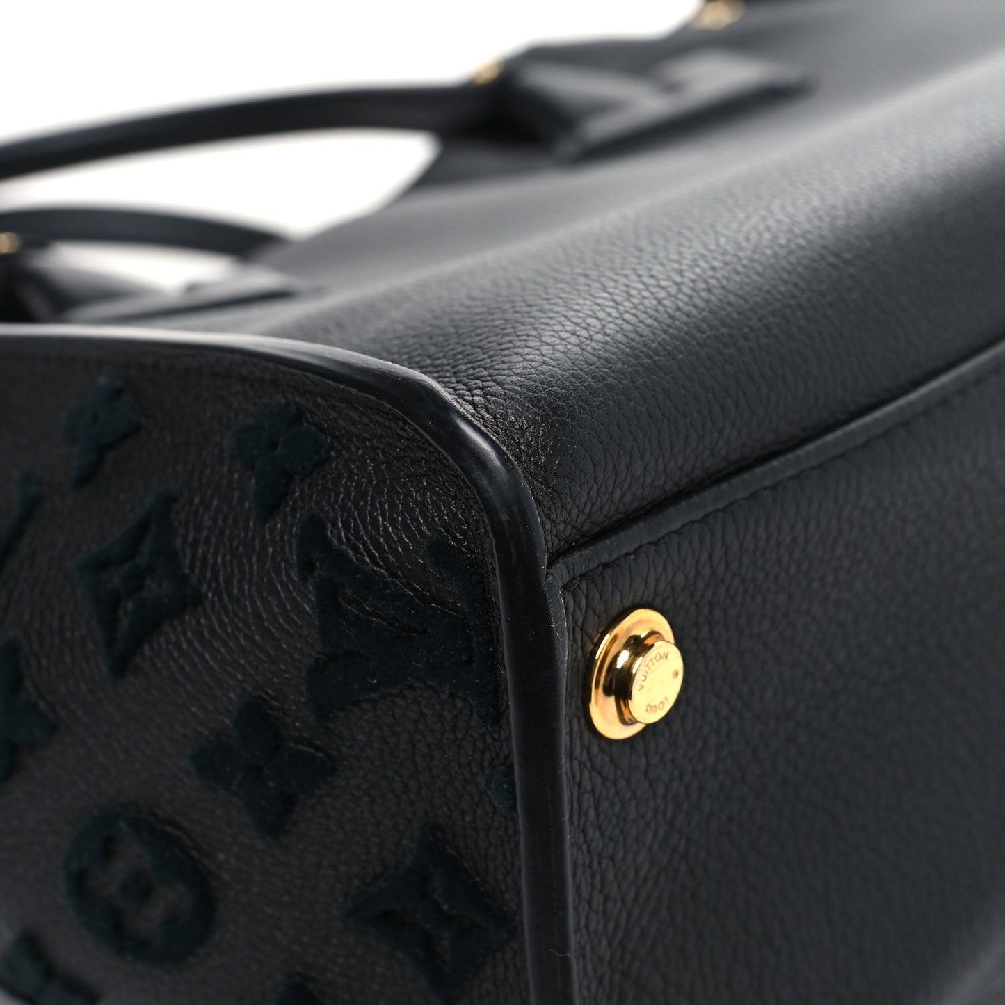 Calfskin Monogram Tufting On My Side Black