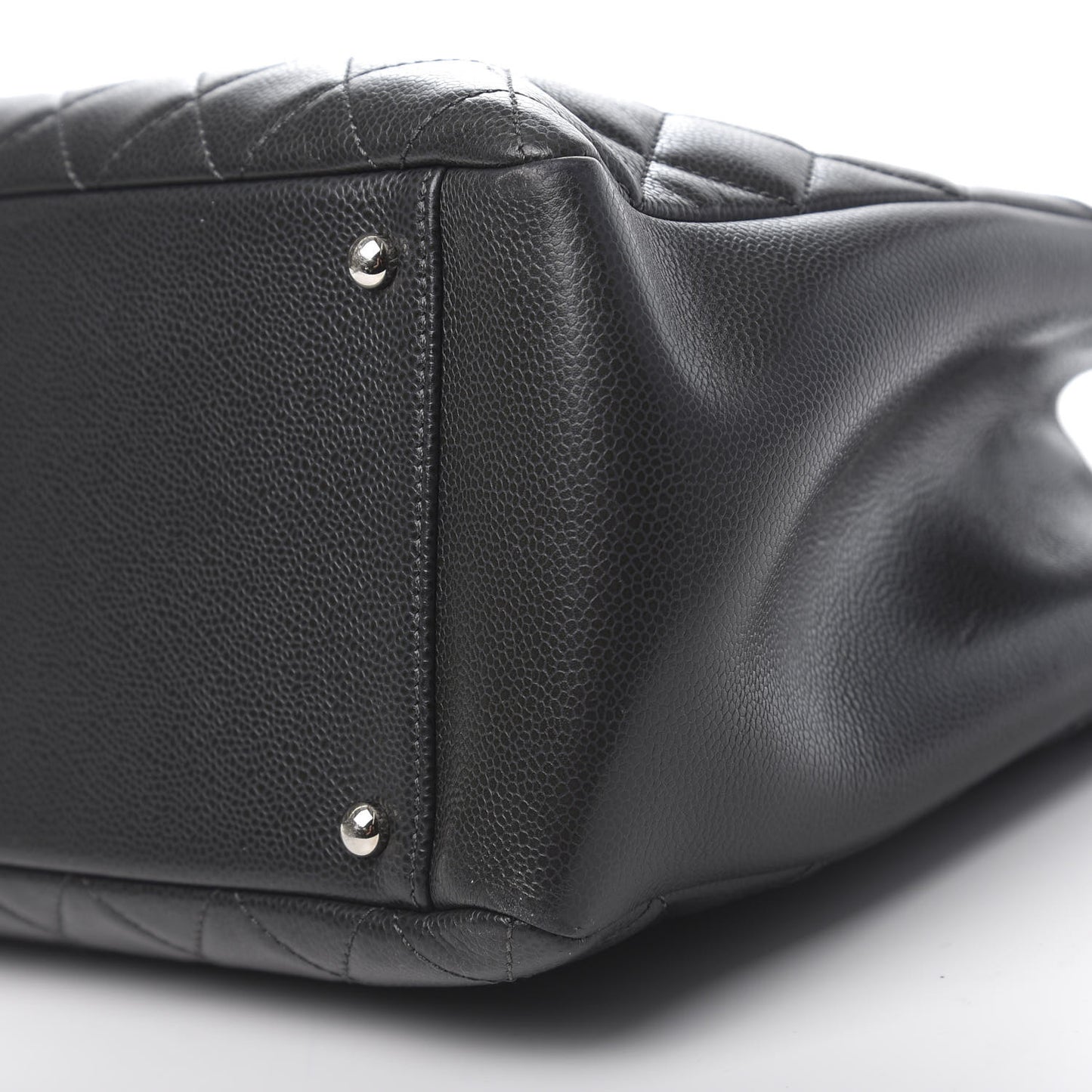 Caviar Quilted XL Grand Shopping Tote GST Dark Grey