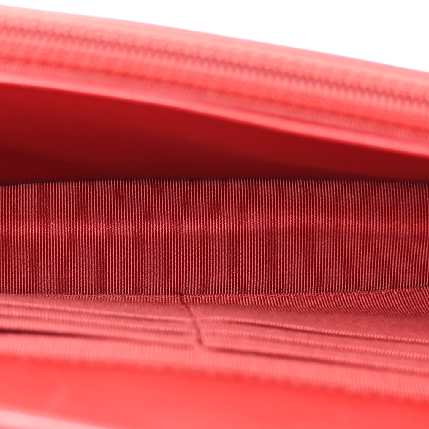 Lambskin Quilted Wallet On Chain WOC Red