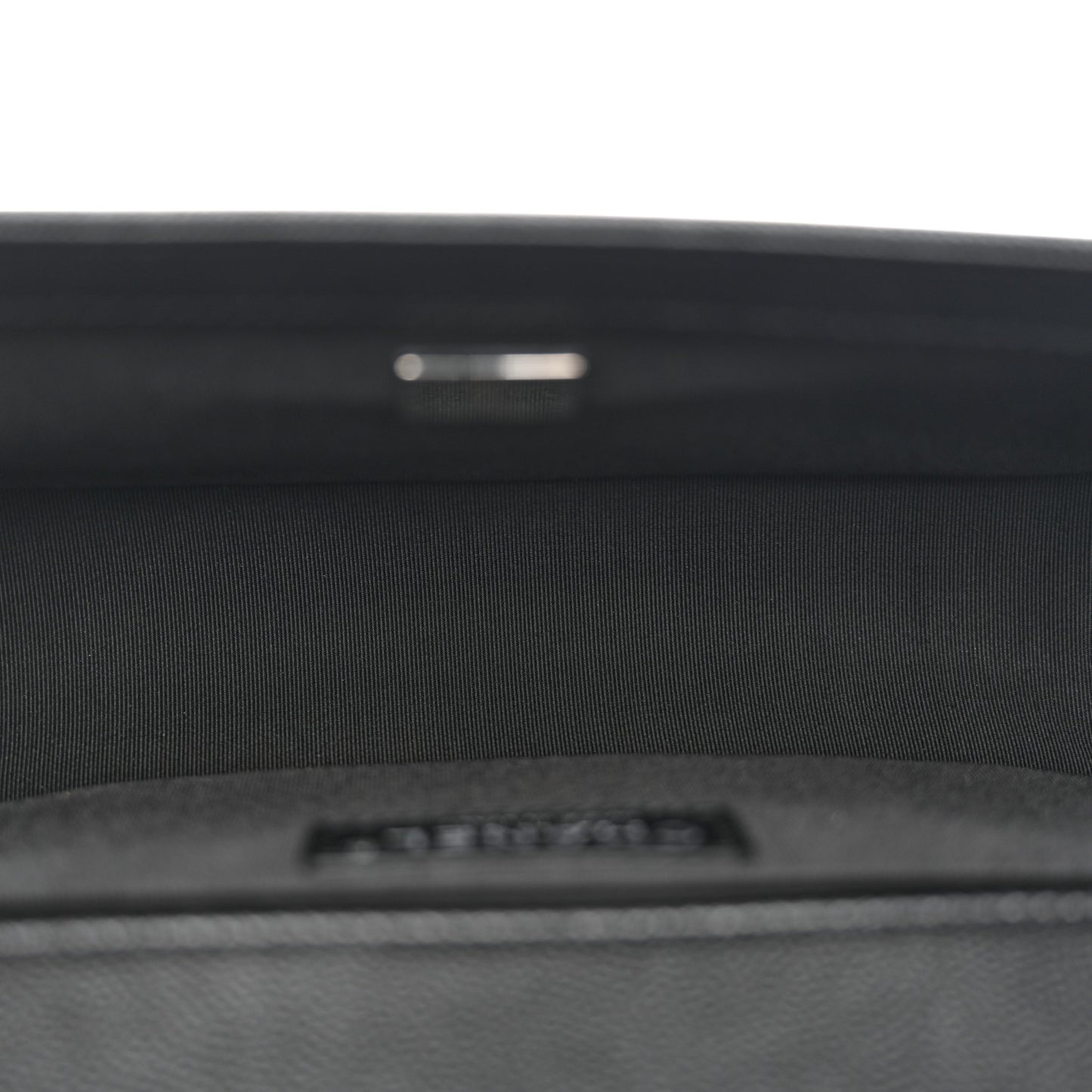 Caviar Quilted Medium Boy Flap Black