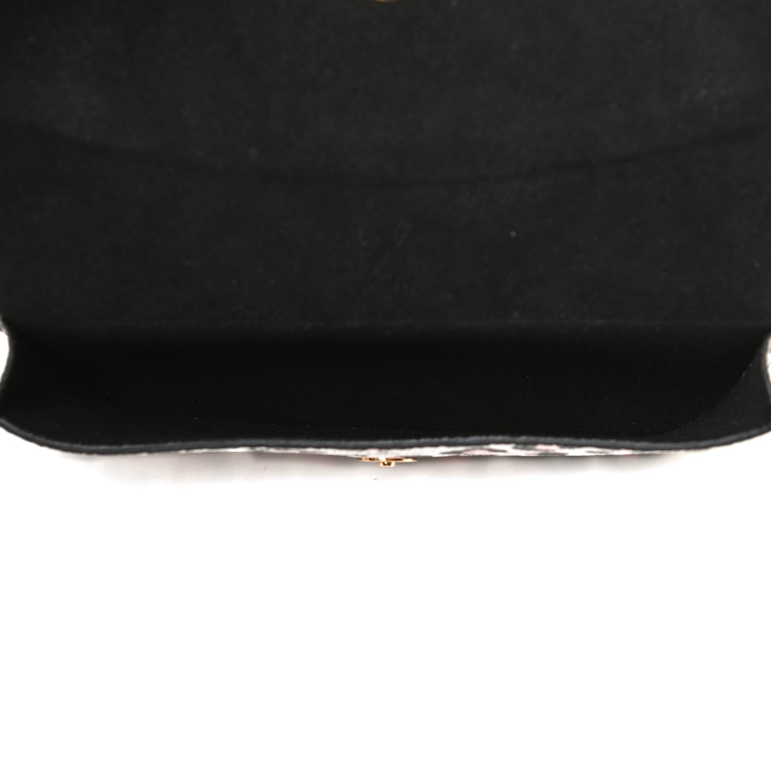 Louis Vuitton Monogram Wild at Heart Woody Glasses Case Arizona 4 of 7