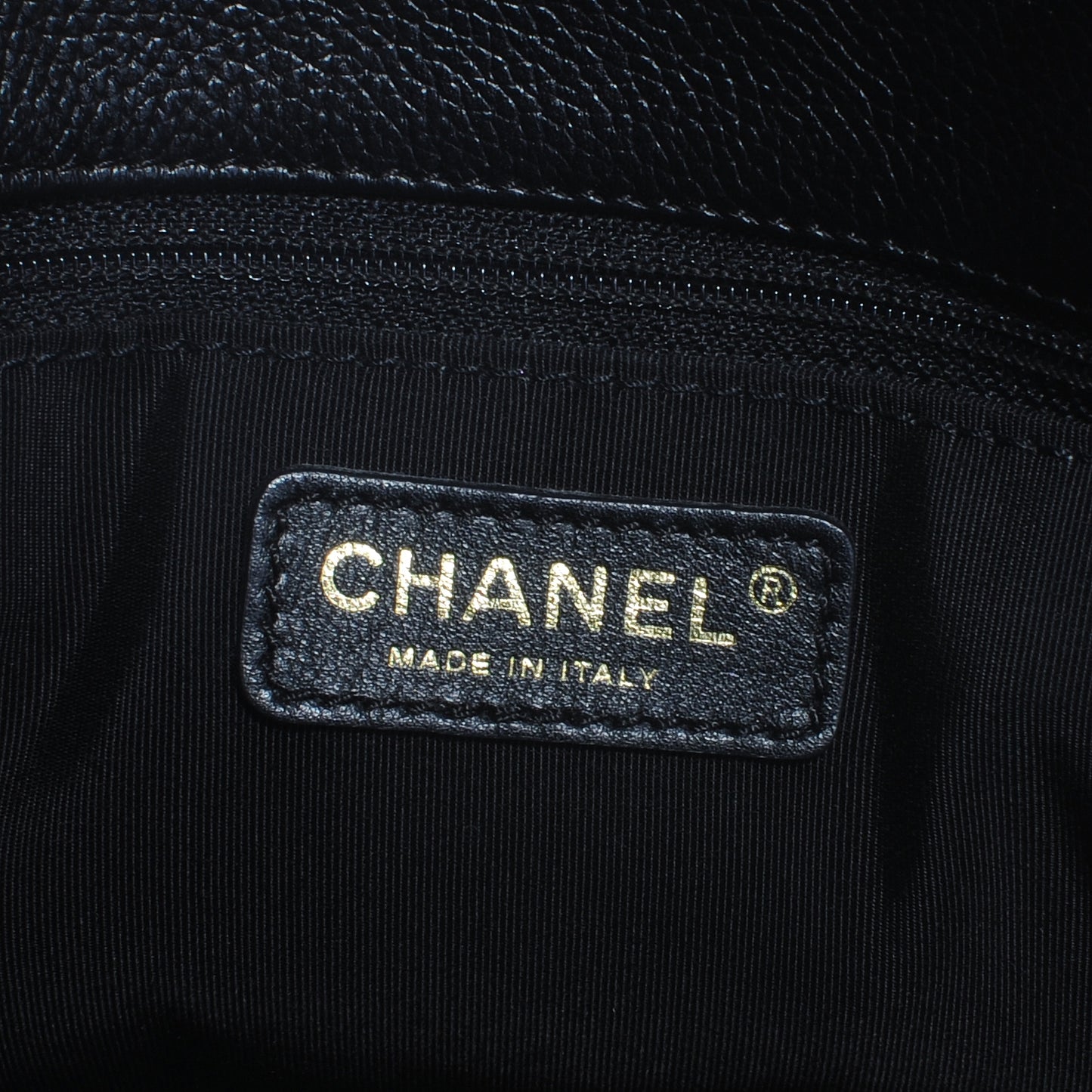Calfskin Cerf Executive Shopper Tote Black