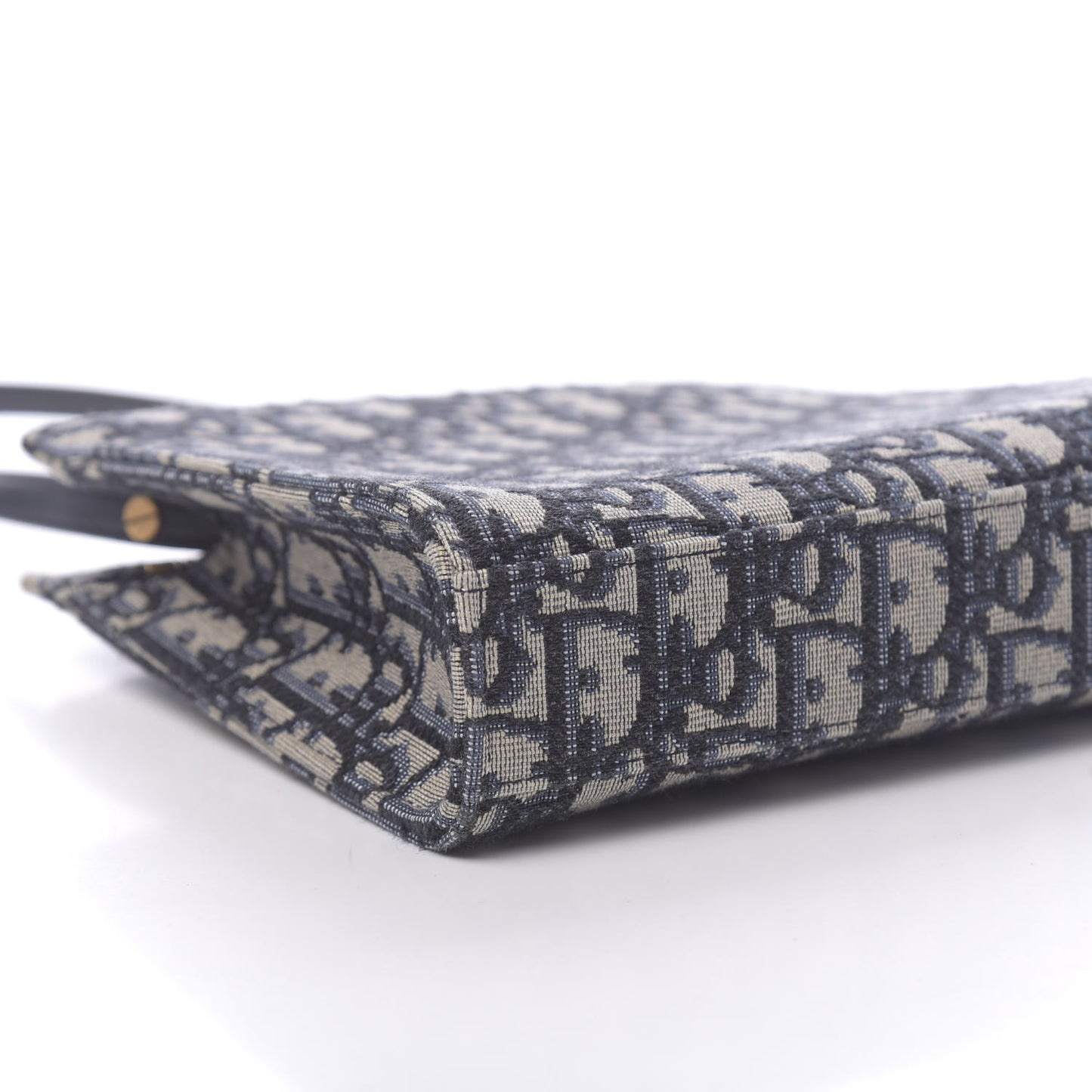 Oblique Zipped Pouch Clutch Blue