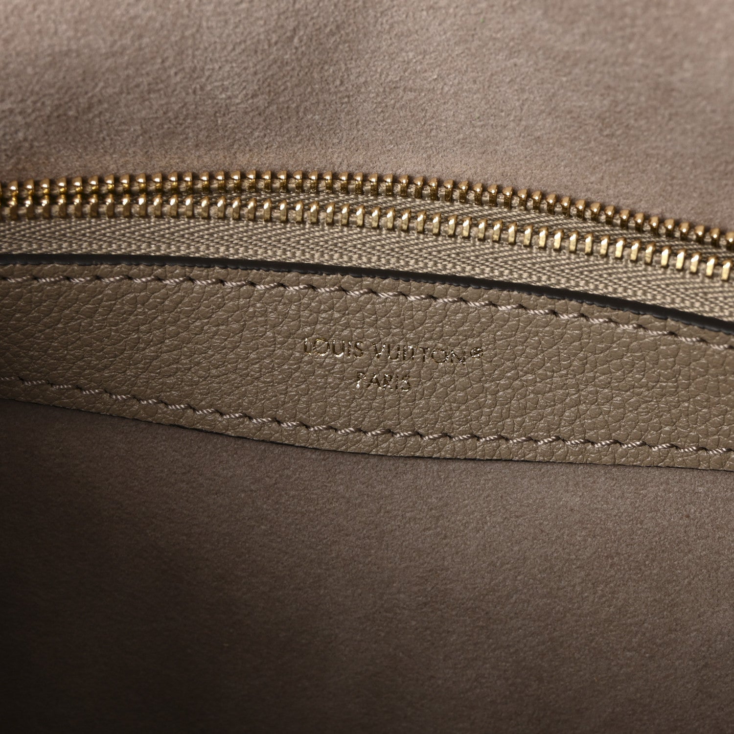 Louis Vuitton Empreinte Monogram Giant Diane Tourterelle Creme 6 of 9