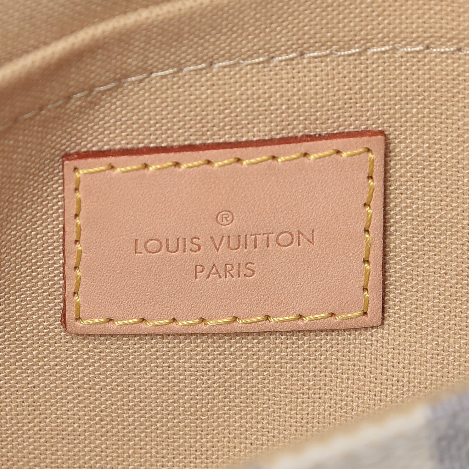 Louis Vuitton Damier Azur Favorite PM 8 of 10