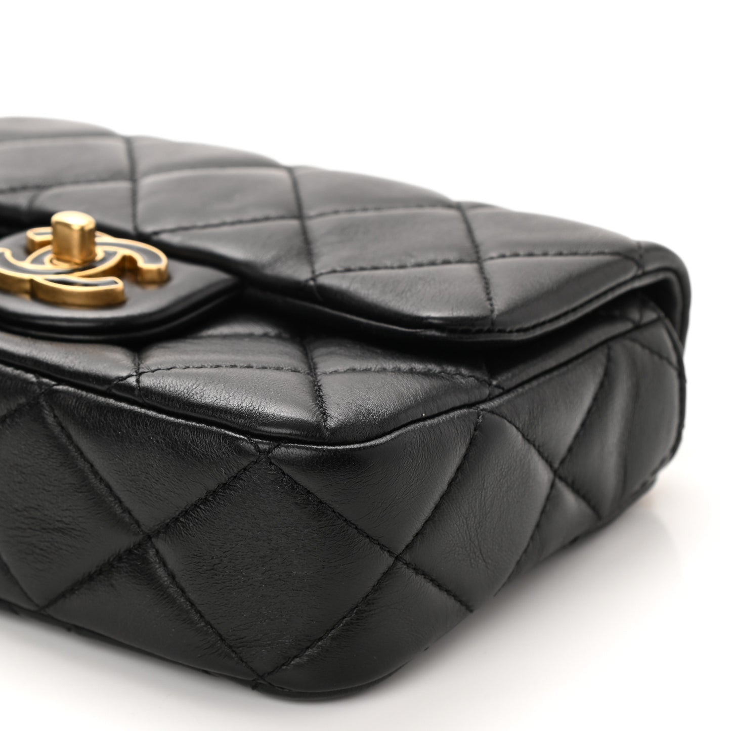 Lambskin Enamel Quilted Mini Pending CC Square Flap Black