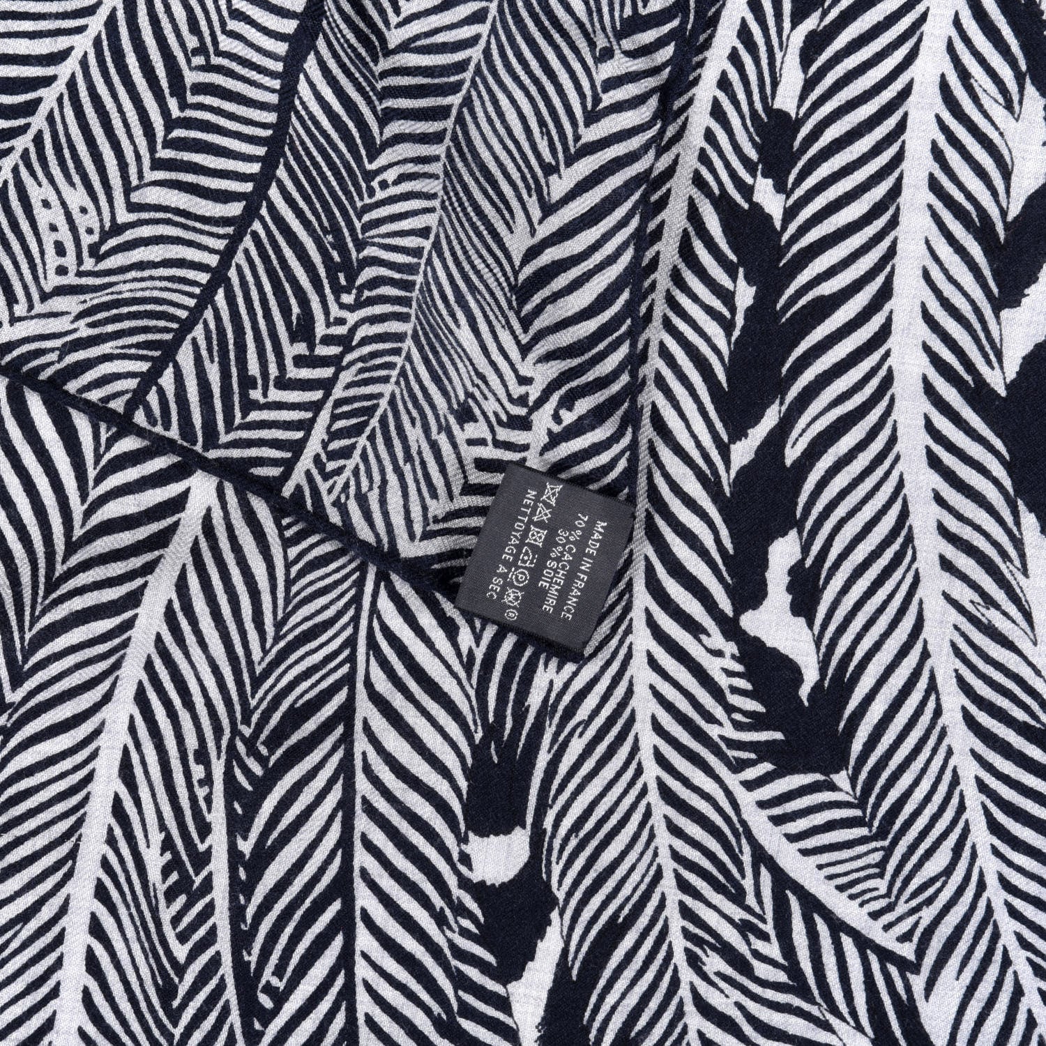 Hermes Cashmere Silk Jaguar Quetzal Shawl 140 Gris Chine Bleu Black Gris 5 of 5