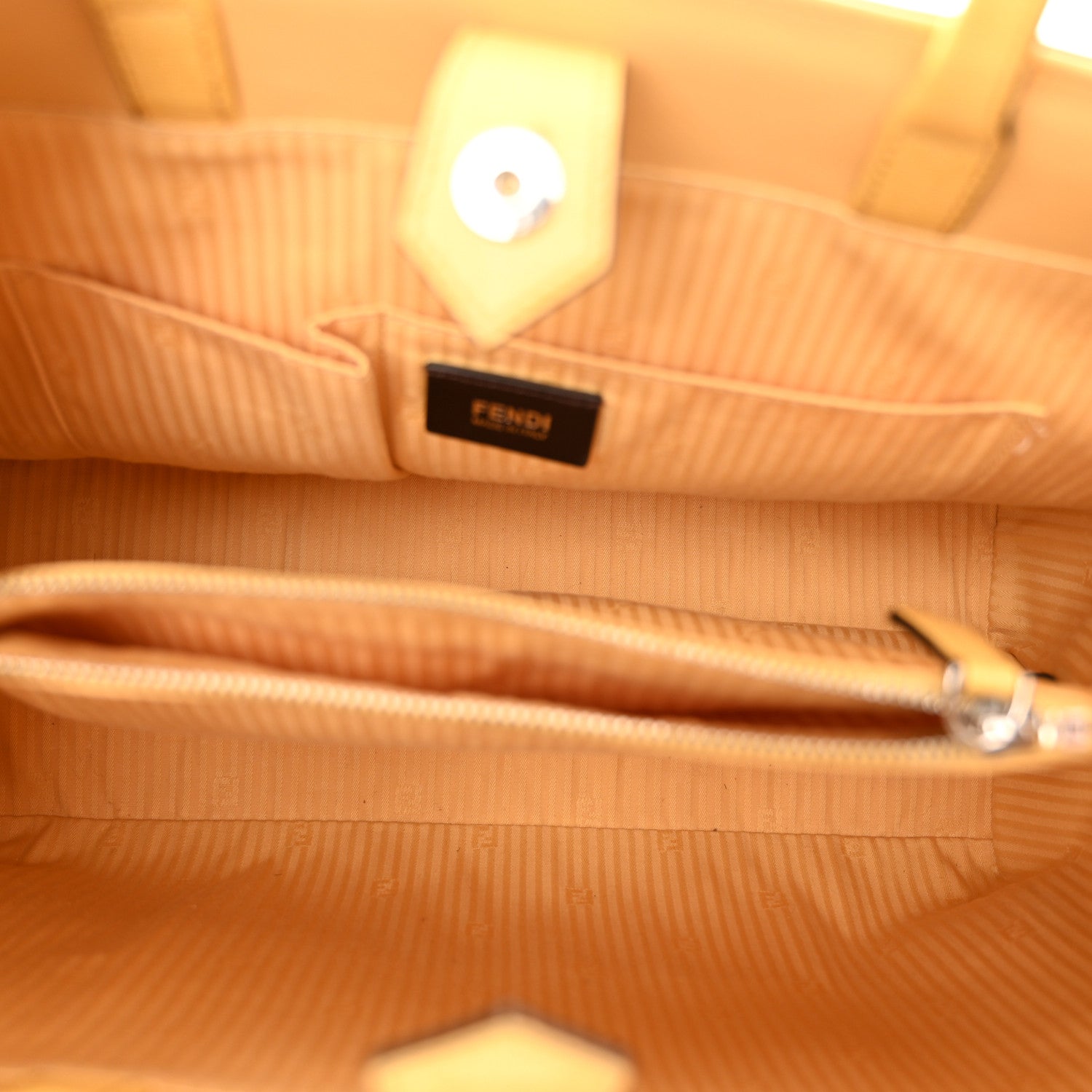 Fendi Vitello Elite Flamingo Regular 2Jours Tote Giallo Alchemy 5 of 15