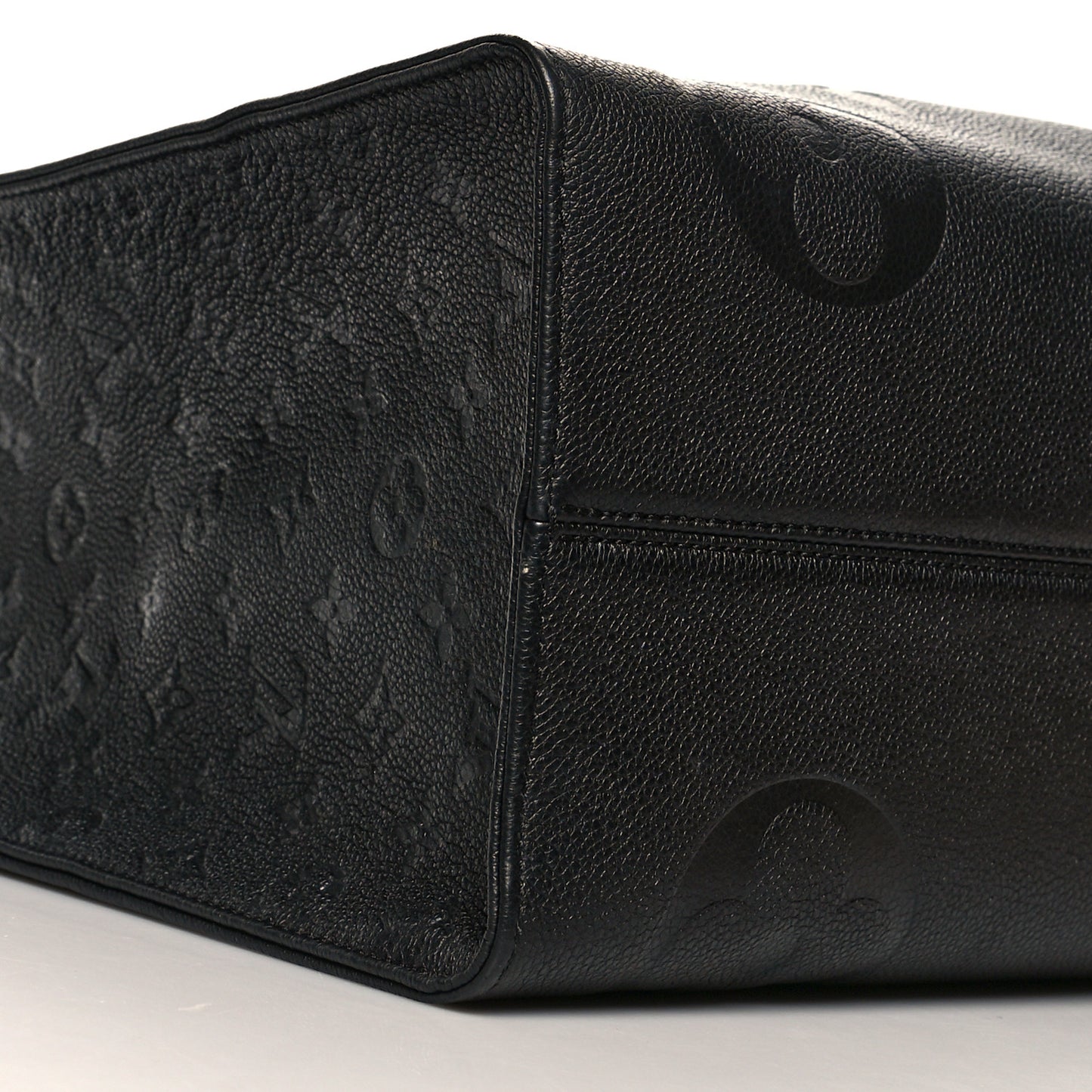 Empreinte Monogram Giant Onthego GM Black