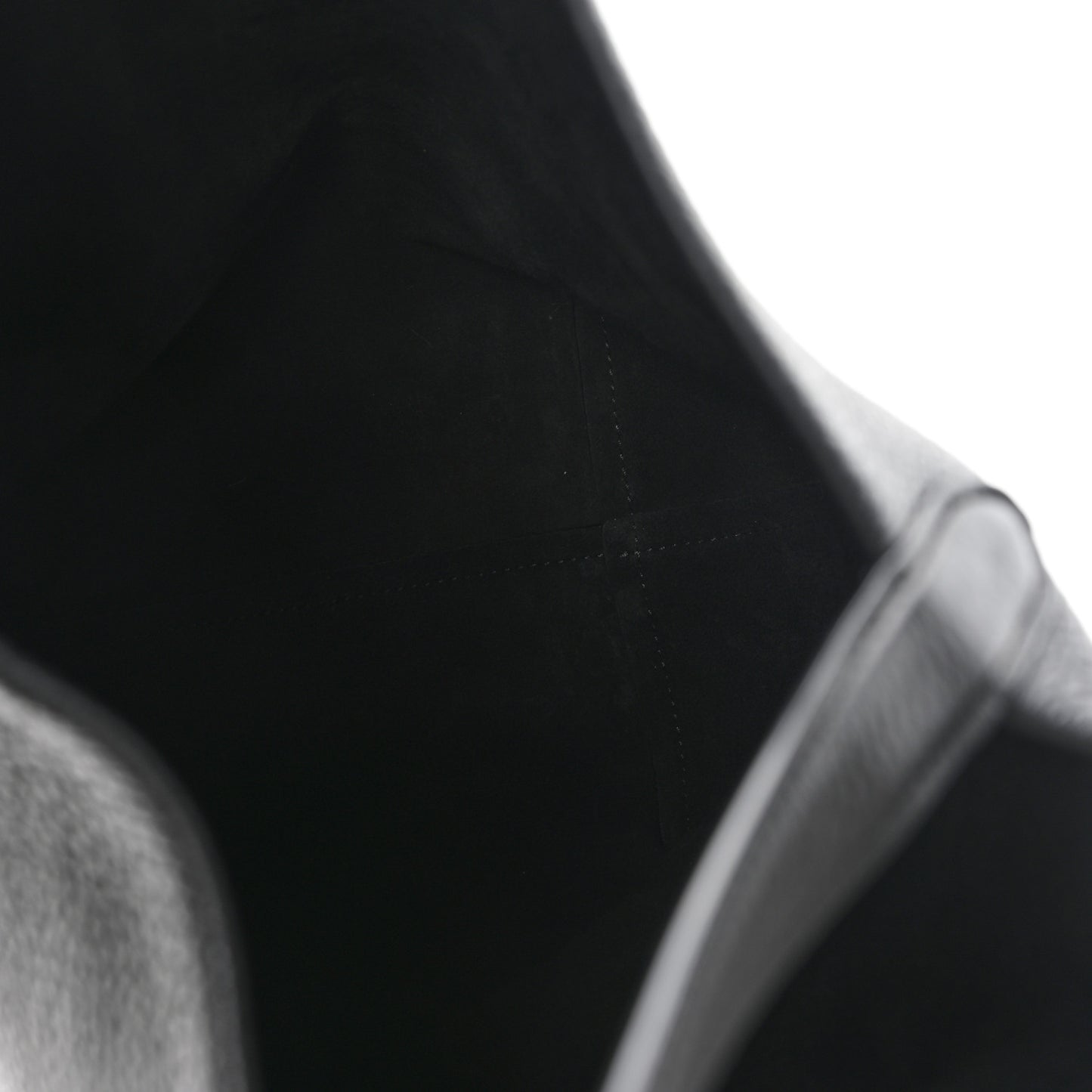 Grained Calfskin Medium N/S Park Tote Black