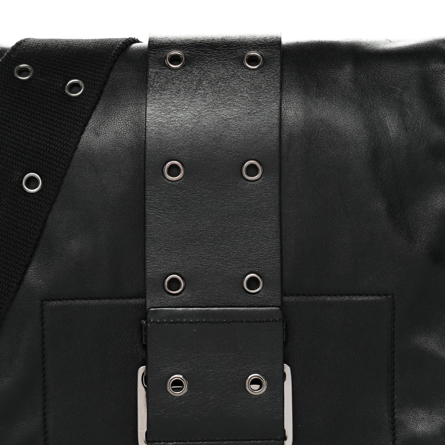 Calfskin Street Chic Messenger Black