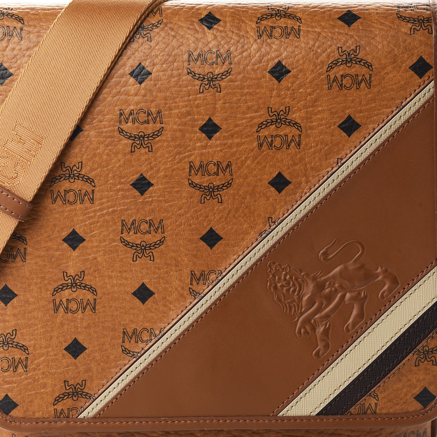 Calfskin Visetos Munich Lion Messenger Cognac