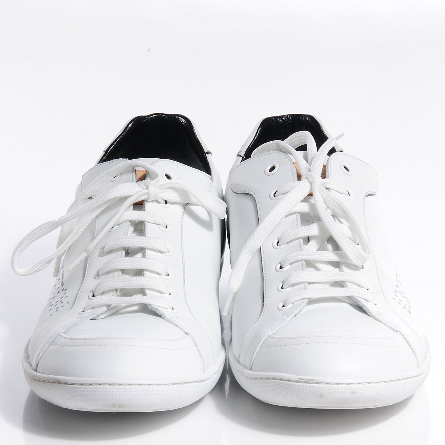 Calfskin Victoire Sneakers 10 White