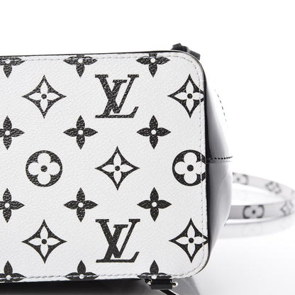 Louis Vuitton Patent Monogram Hot Springs Backpack Black White 7 of 11