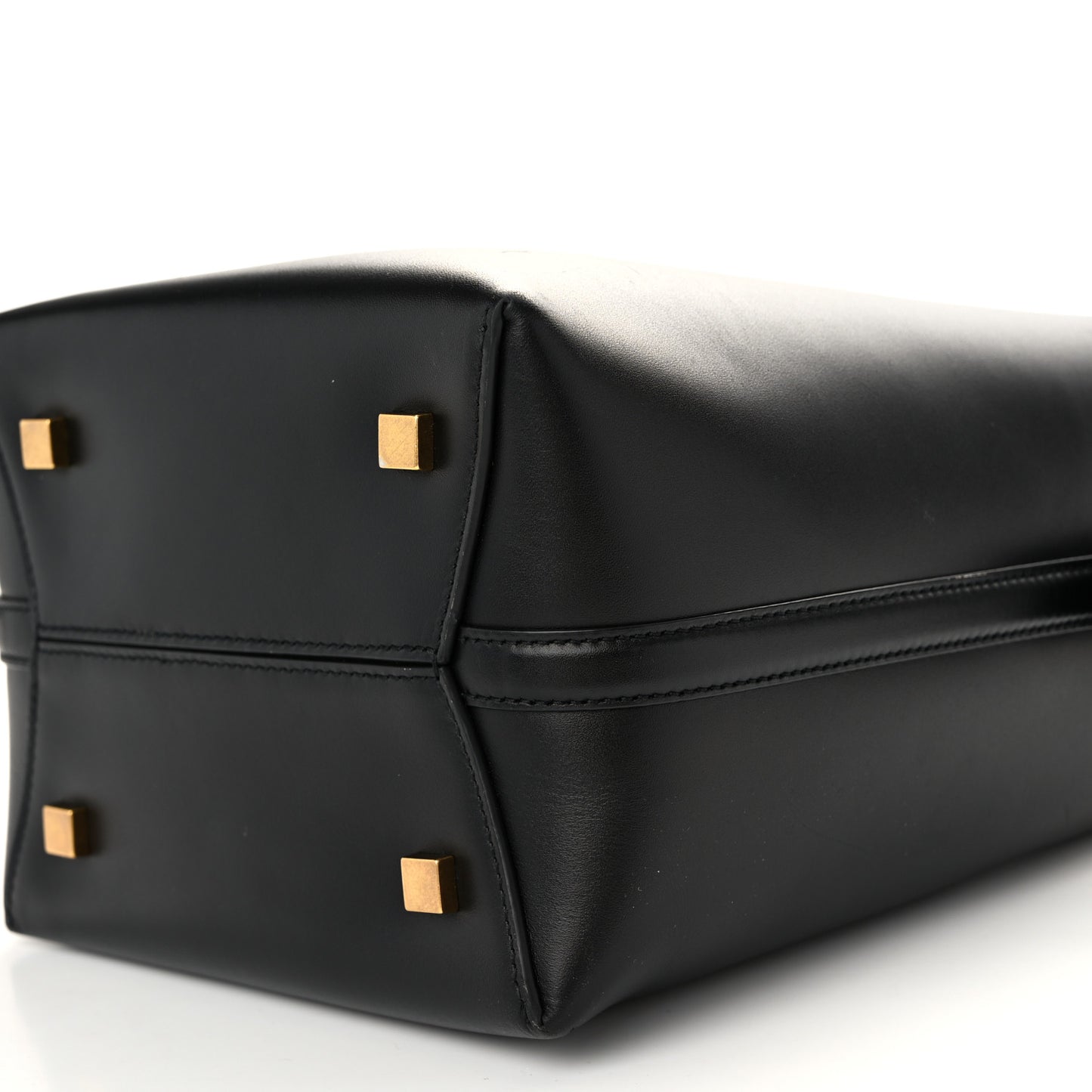Shiny Calfskin Le 37 Bucket Bag Black