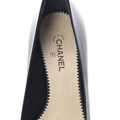 Chanel Lambskin Pearl Cap Toe Pumps 37 Navy Blue Black 7 of 9