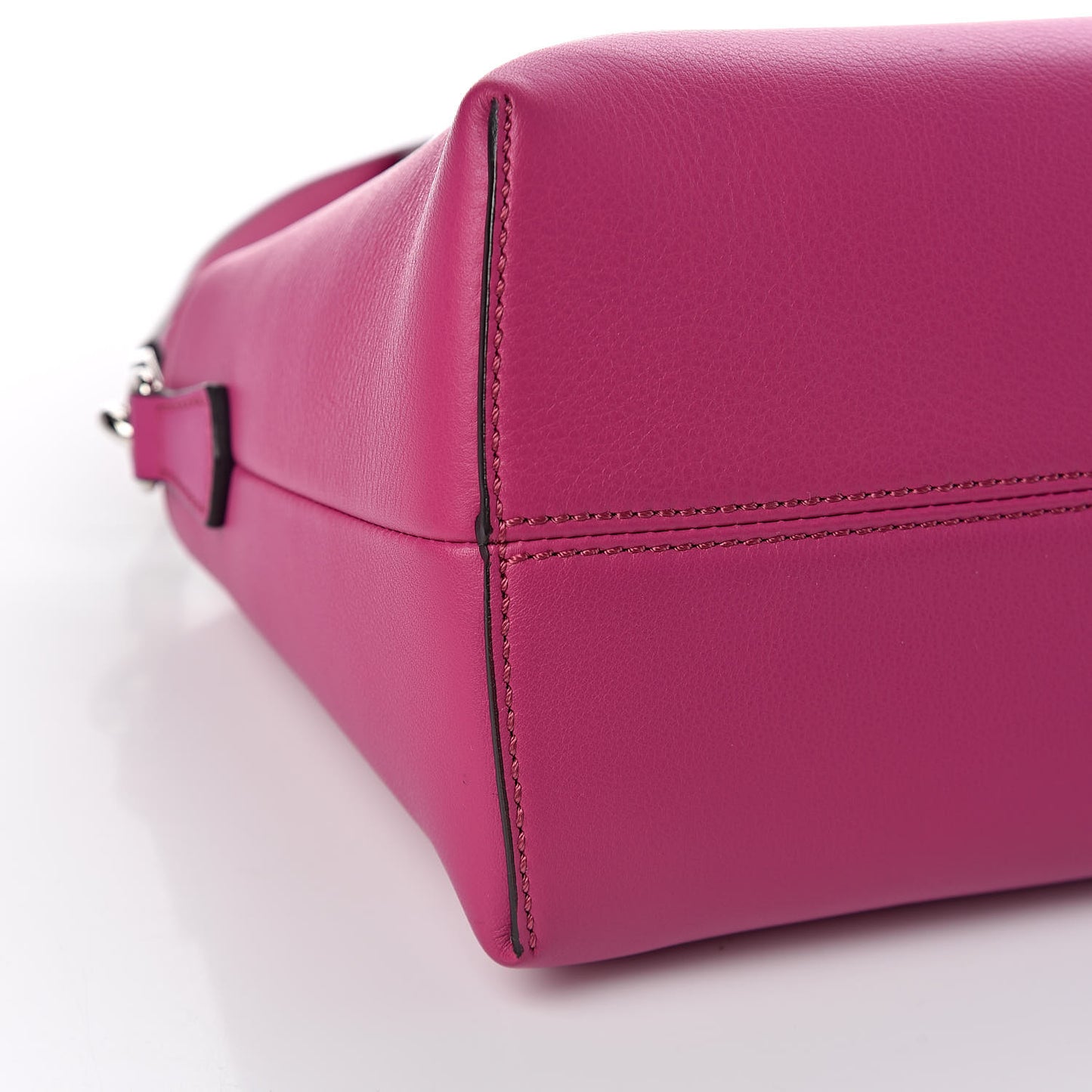 Vitello Dolce Medium By The Way Boston Bag Magenta