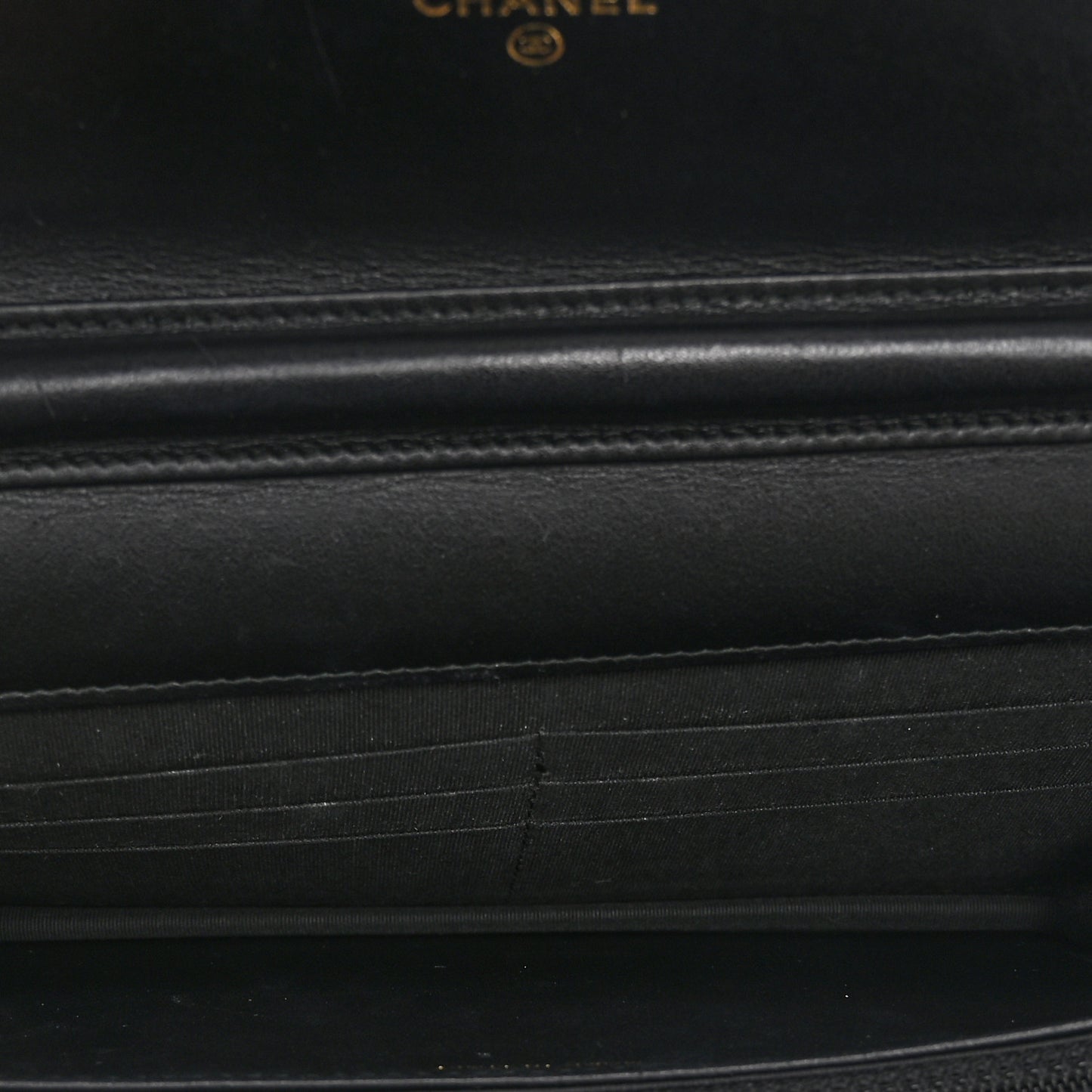 Caviar Quilted CC Filigree Wallet On Chain WOC Black