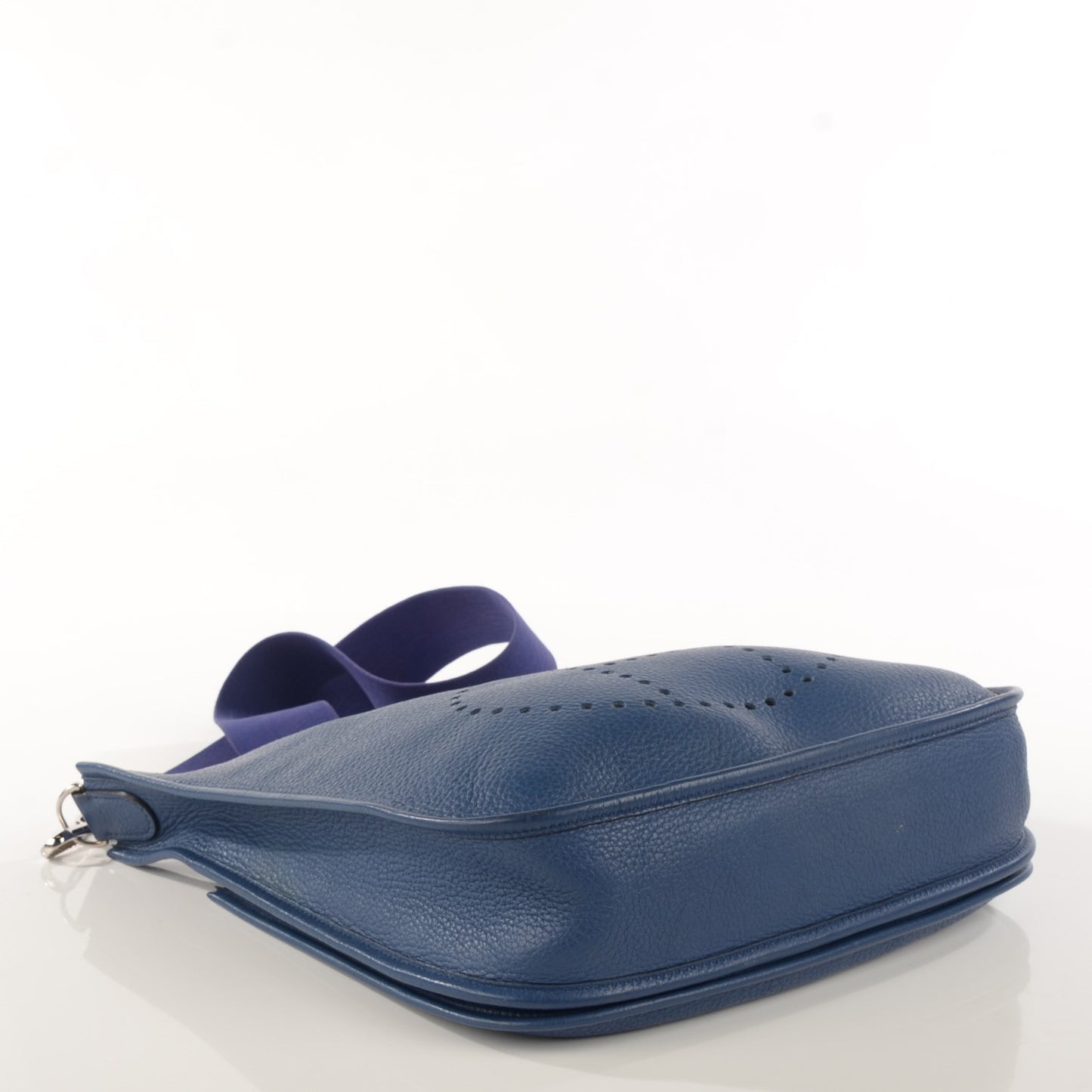 Taurillon Clemence Evelyne II PM Brighton Bleu