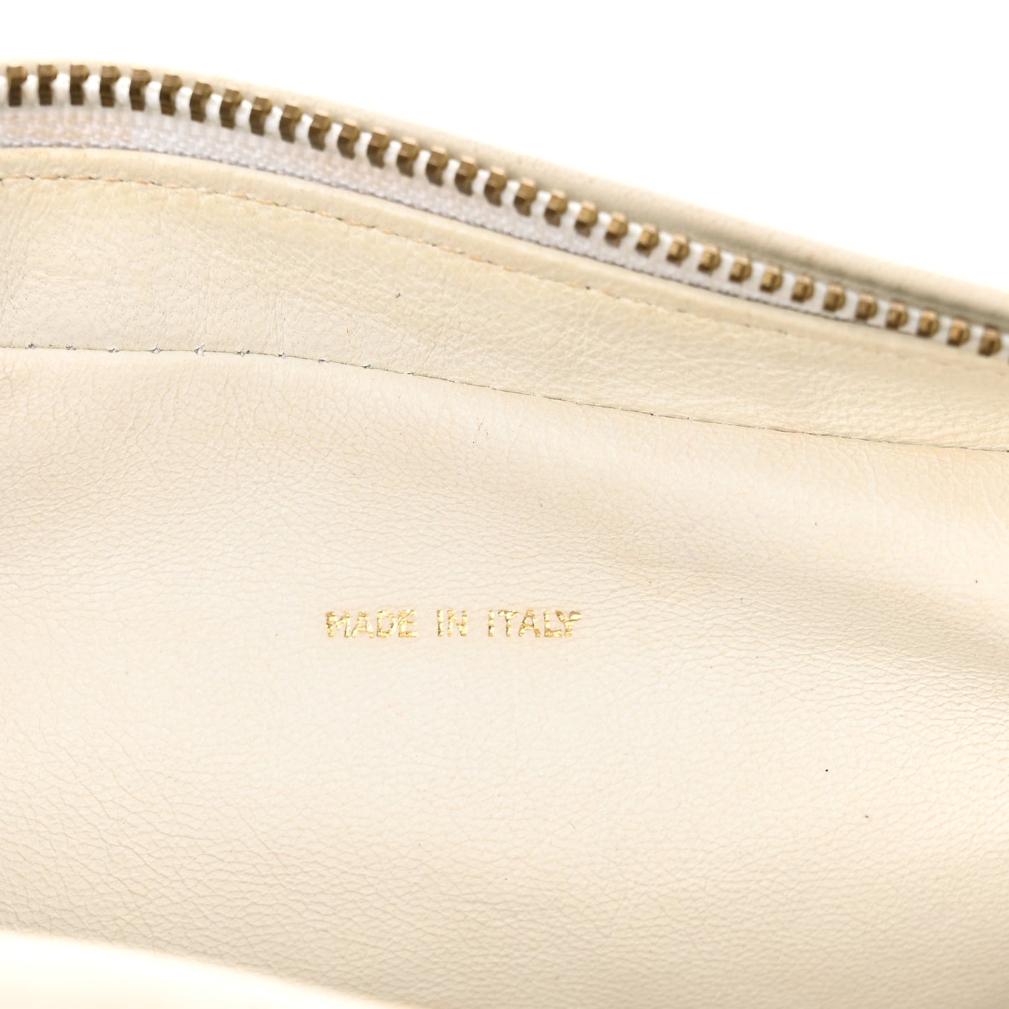 Lambskin Quilted CC Tassel Camera Case White